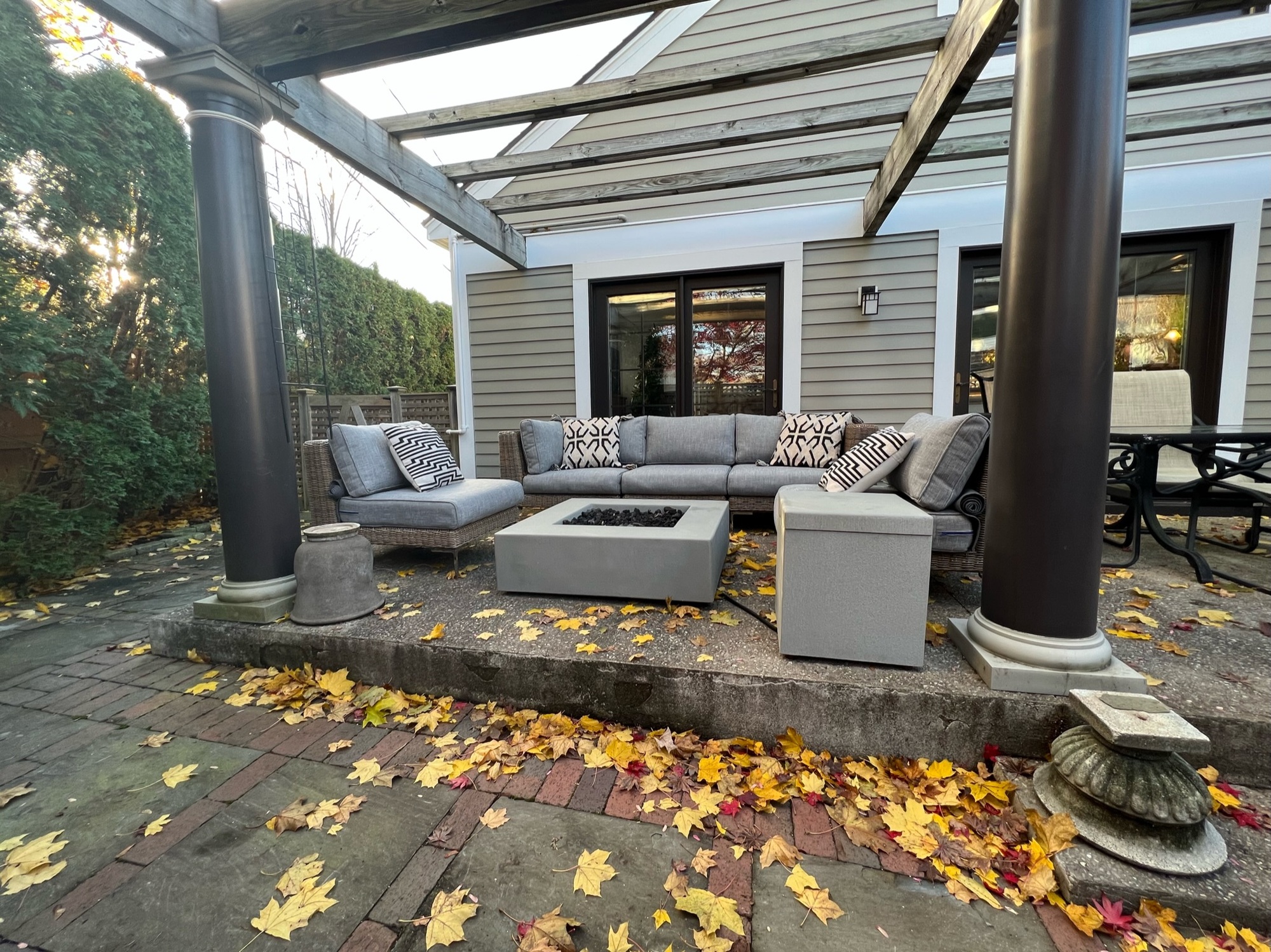 A Secret Garden in Saratoga Springs - Photo 2