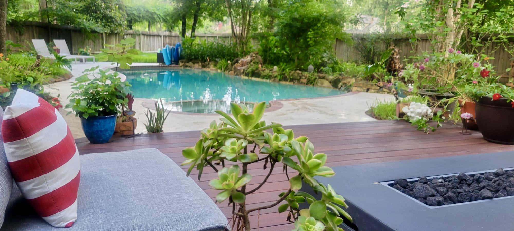 An Environmental Lawyer and Jeweler’s Lush Texas Retreat - Photo 7