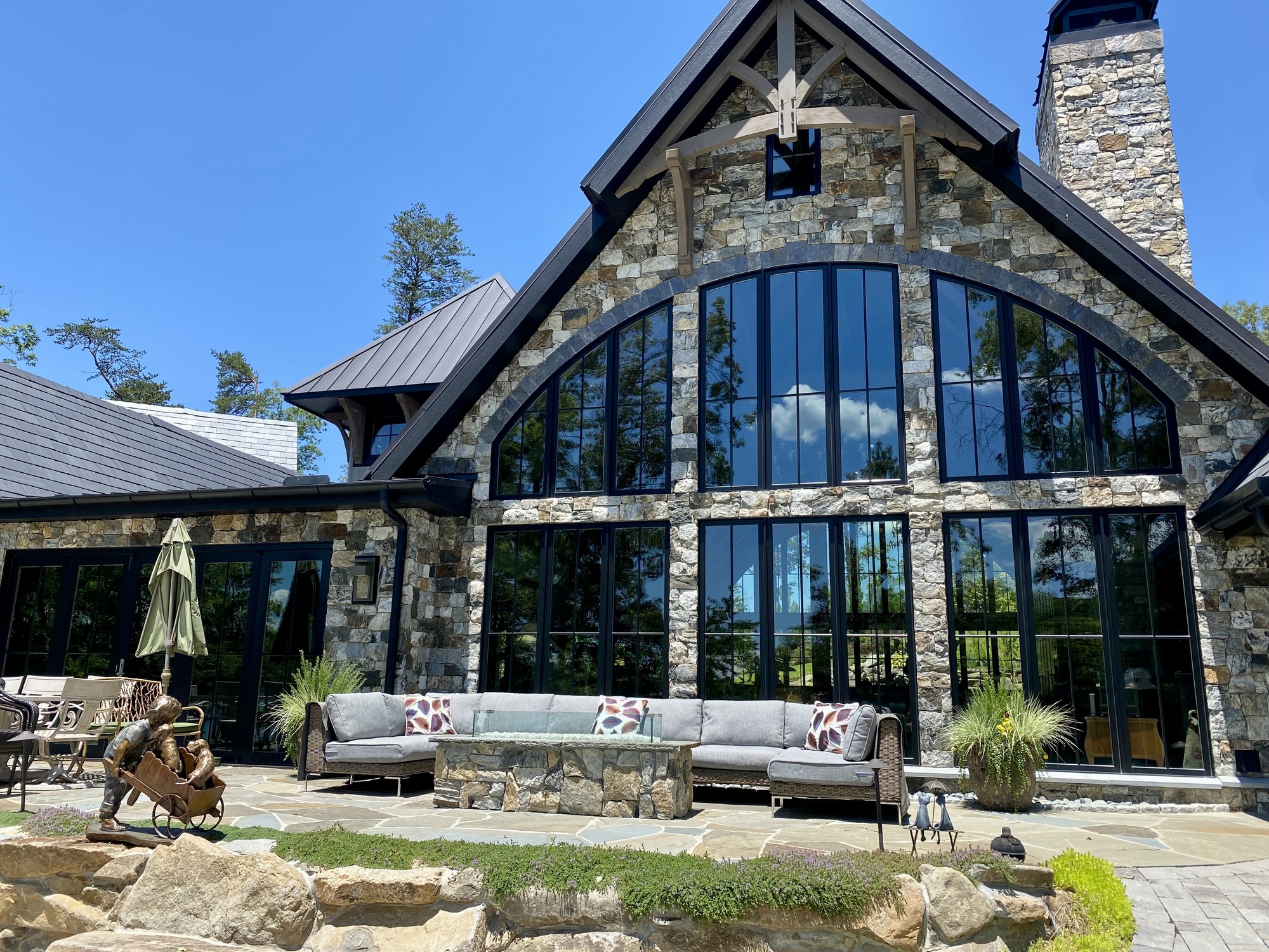Waterfront Patio in South Carolina - Photo 2