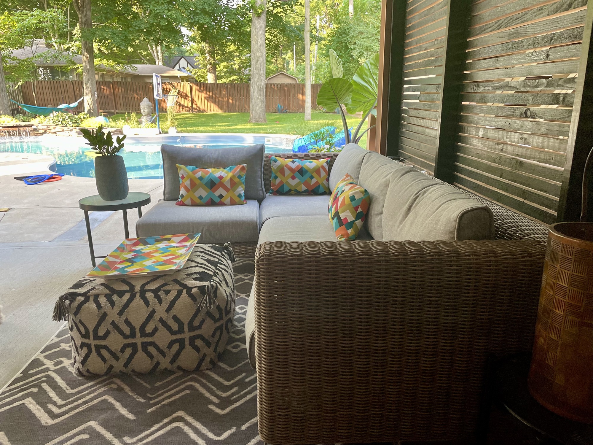 A Massage Therapist’s Soulful Poolside Oasis - Photo 2