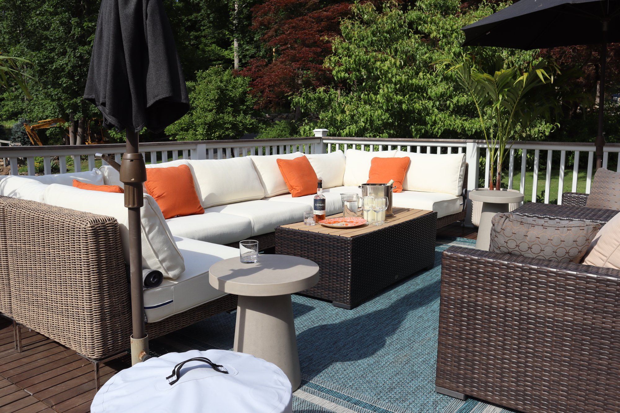 An Architect’s Sprawling Farmhouse Deck in Brewster, NY - Photo 1