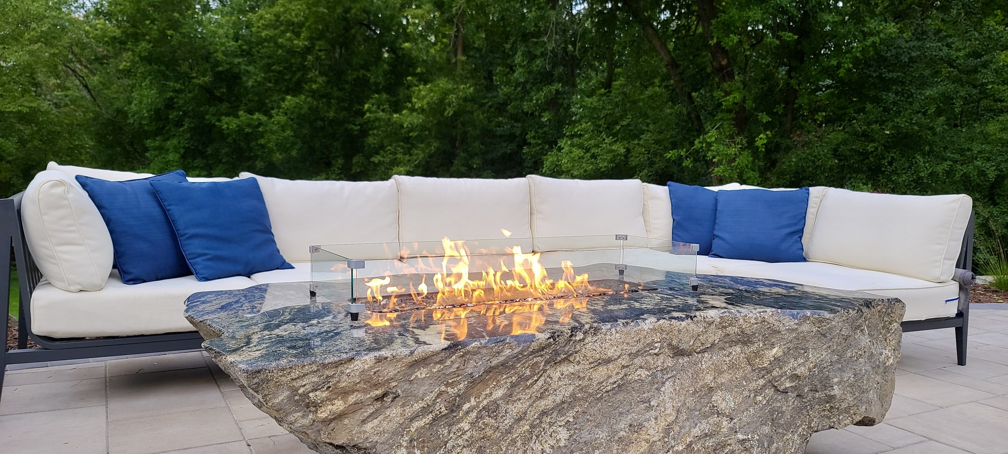 A Zen-Like Poolside Retreat for a Busy Family - Photo 2