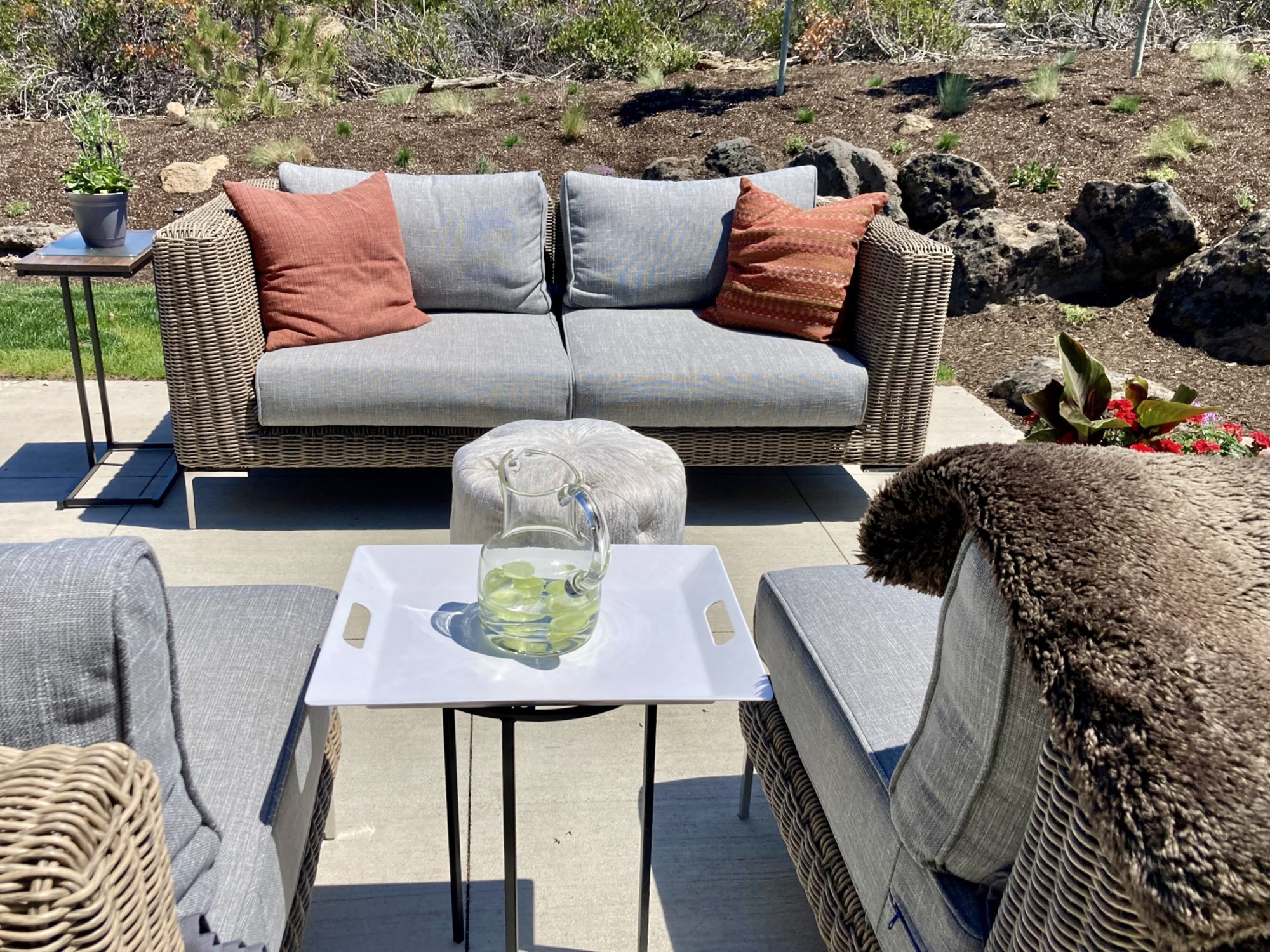 Two Outdoor Enthusiasts’ Modern Farmhouse in Bend, Oregon - Photo 7