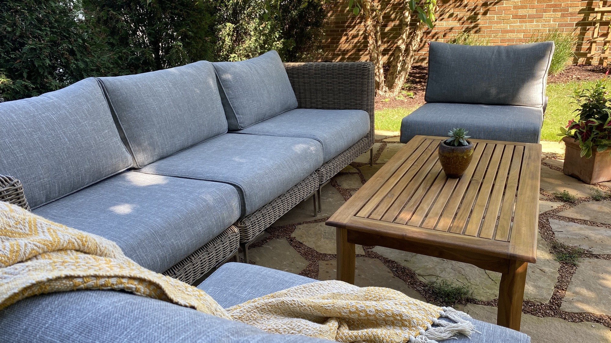 An Organizer’s Family-Friendly Flagstone Patio - Photo 4