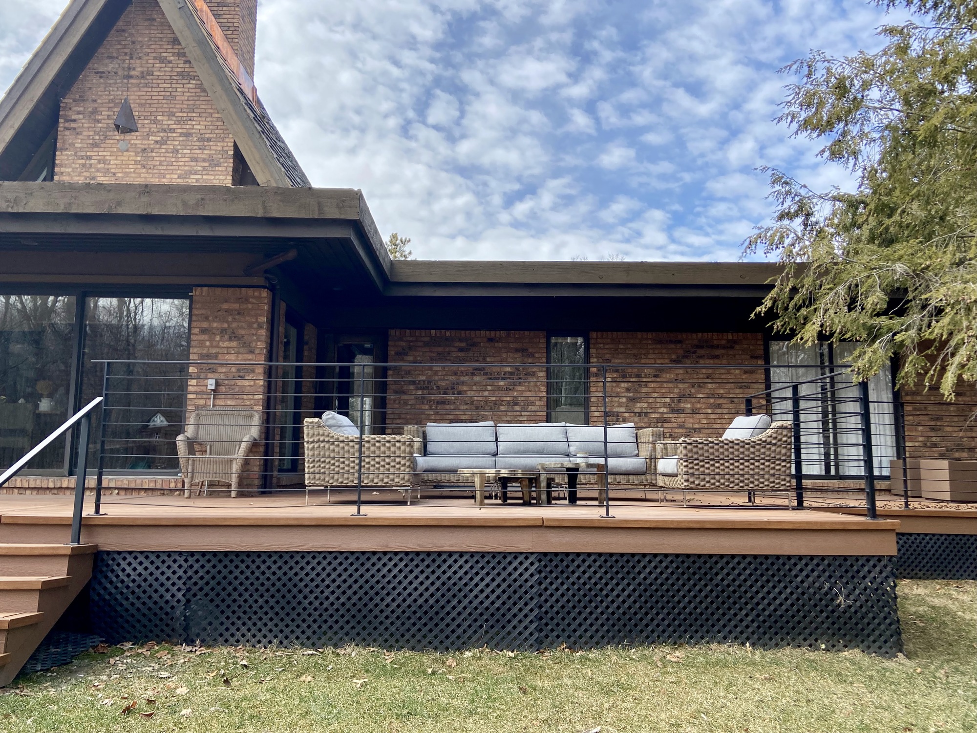 A Relaxing Deck Surrounded by Forest - Photo 1