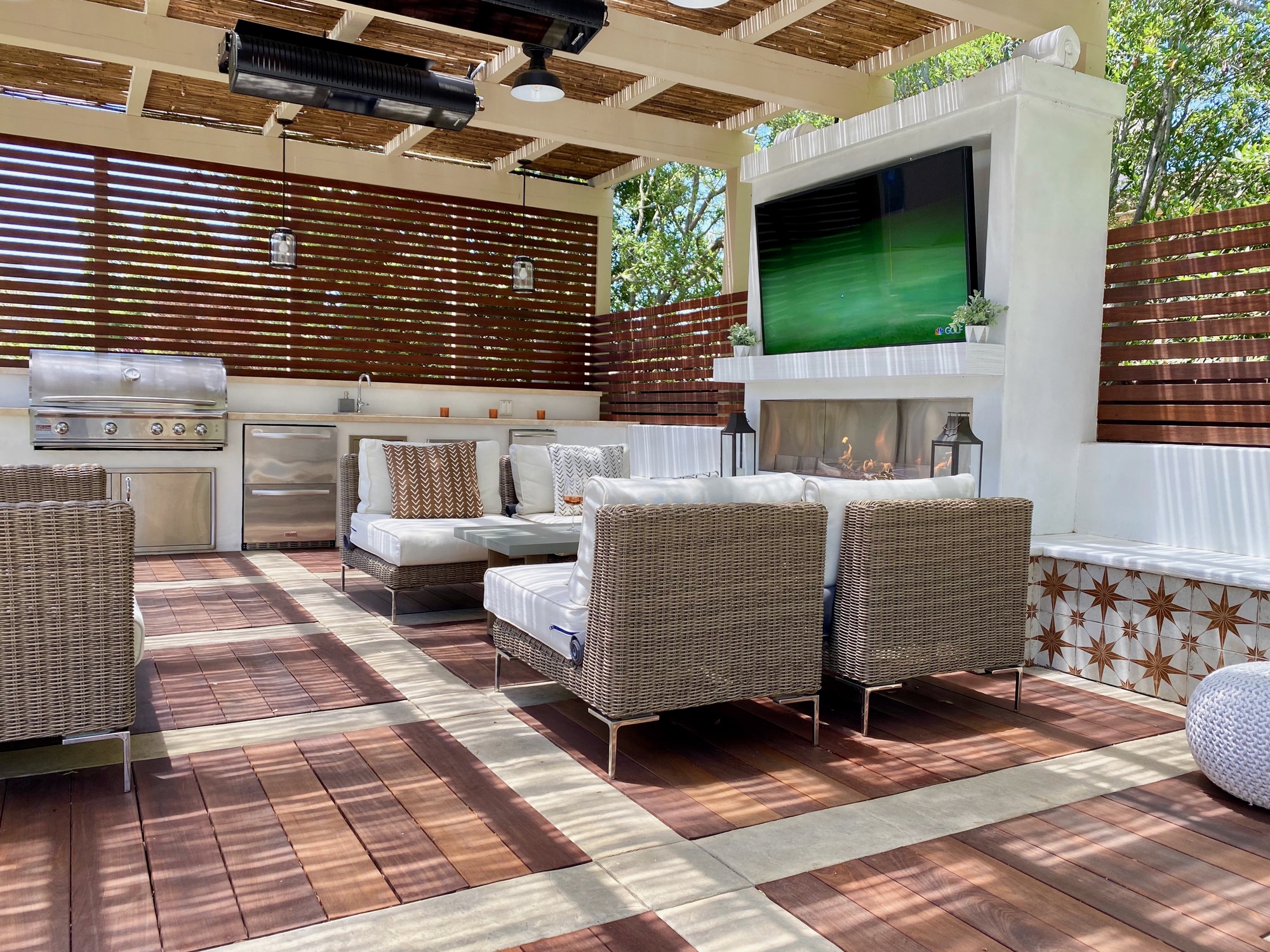 A Fully Loaded Entertainer’s Backyard in Santa Ynez Valley - Photo 9