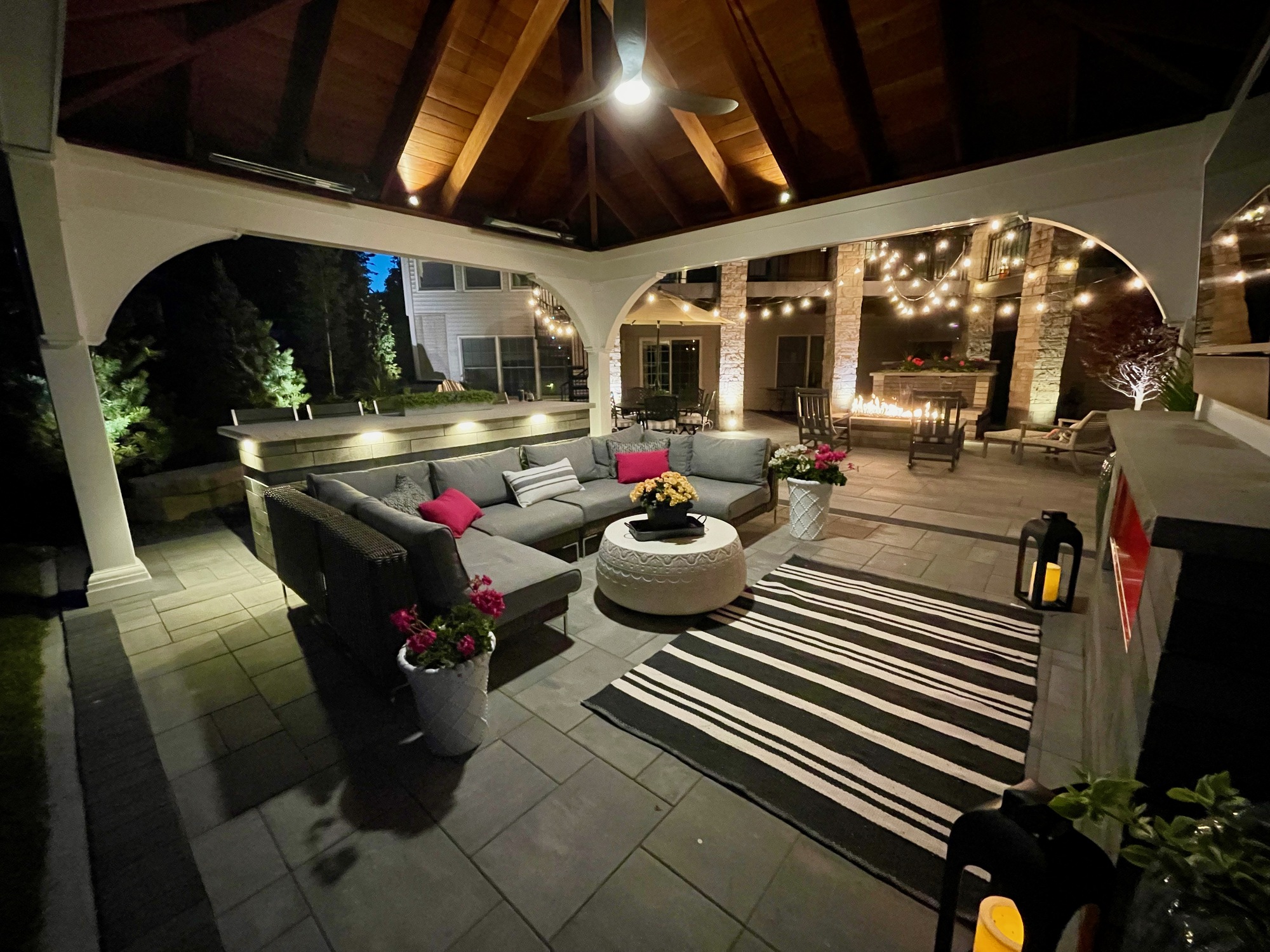 Family-Friendly Backyard in Iowa - Photo 5