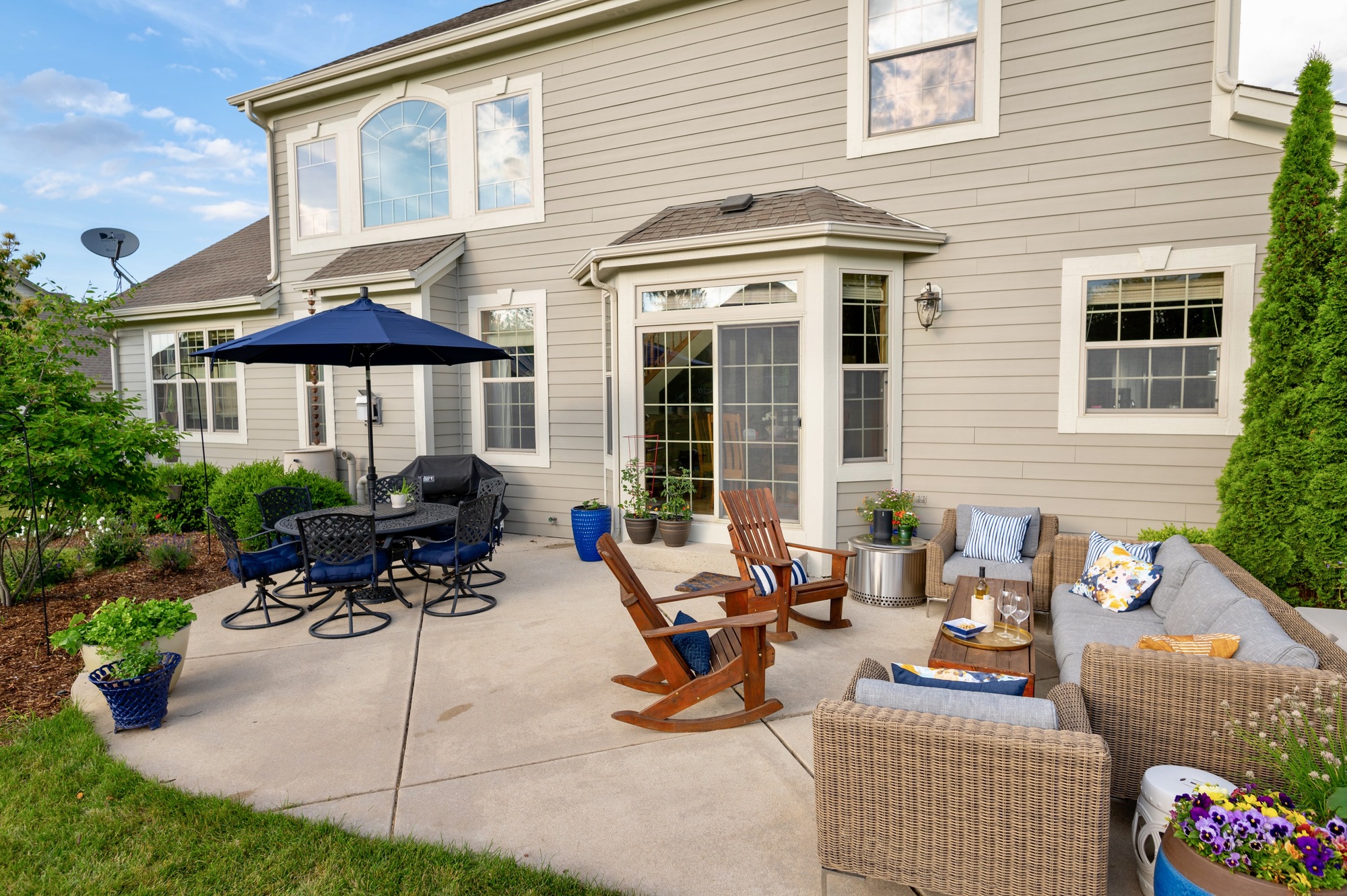 A Busy Family’s Cozy Kid-Friendly Backyard - Photo 5