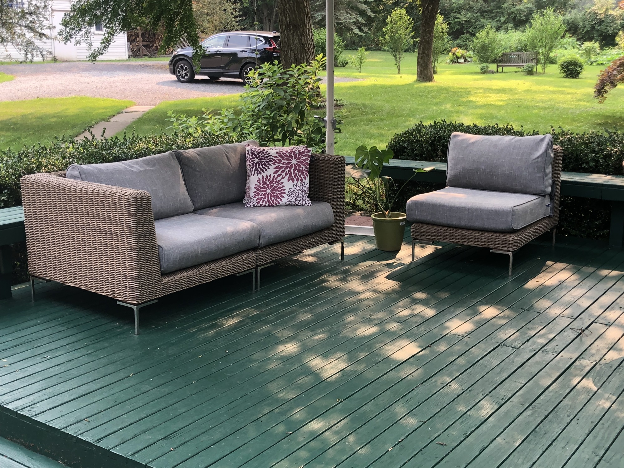 A Private, Wildlife-Friendly Garden and Deck - Photo 3