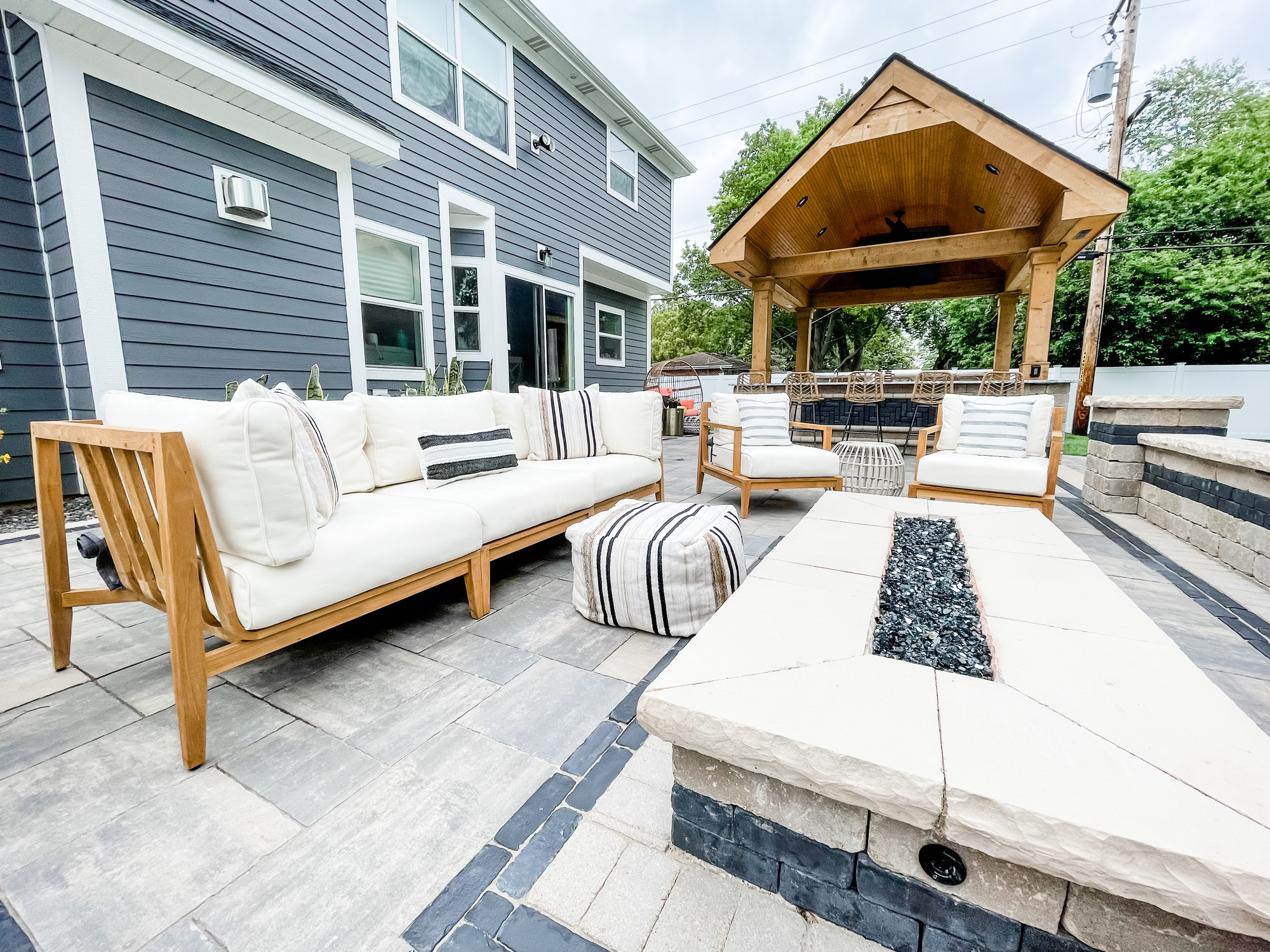 A Social Family’s Rustic Stone Patio in Illinois - Photo 1