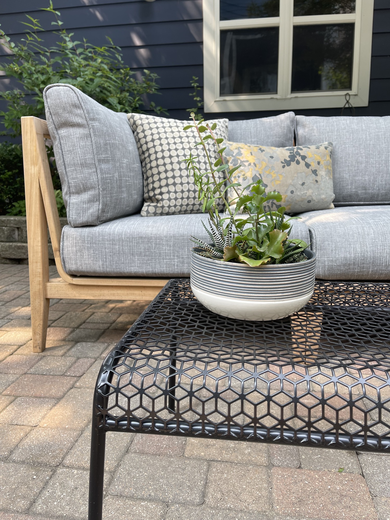 Chicago Family’s Lush Garden-Centric Backyard - Photo 7