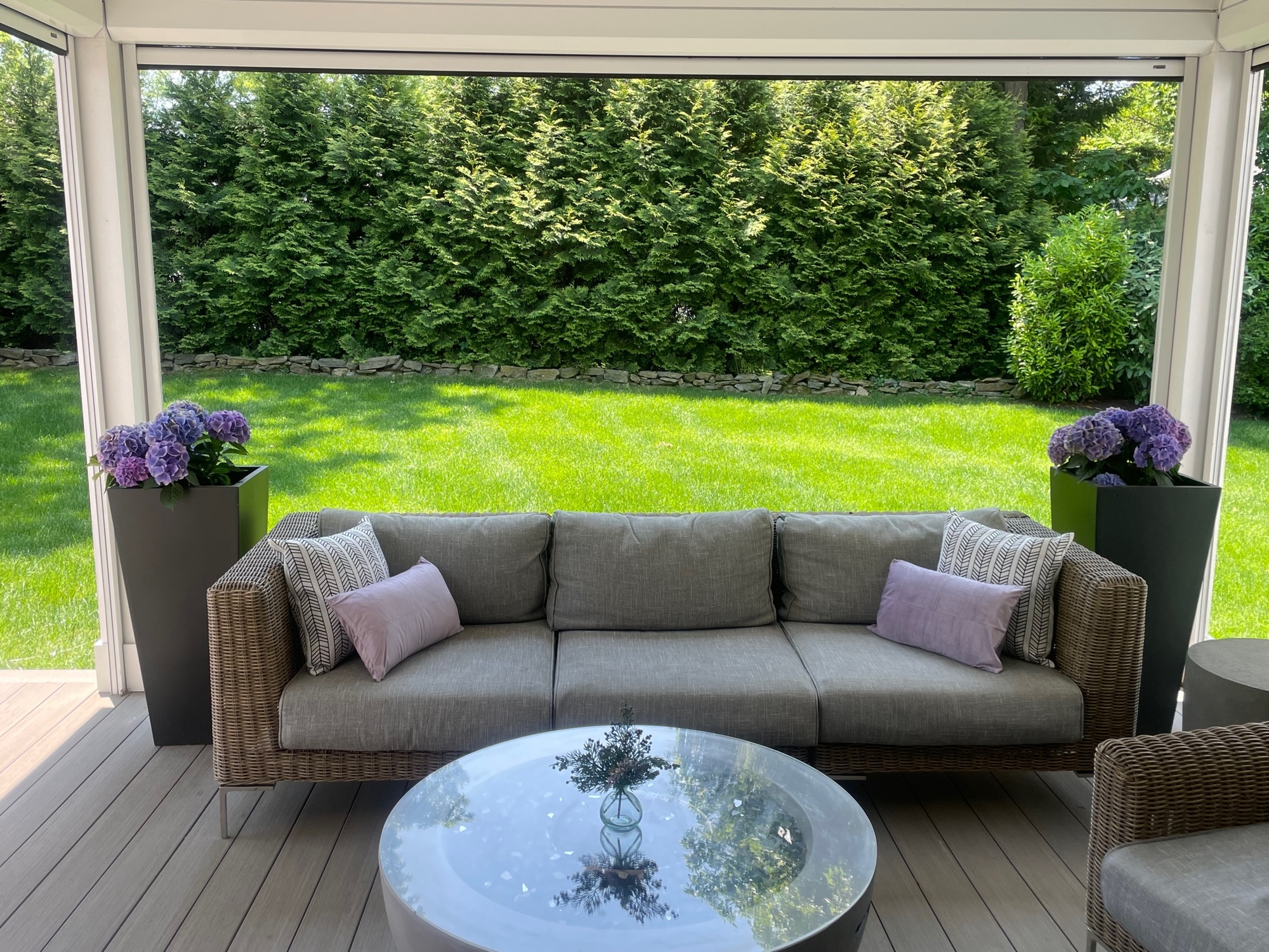 Cozy family backyard in Rye, NY - Photo 3