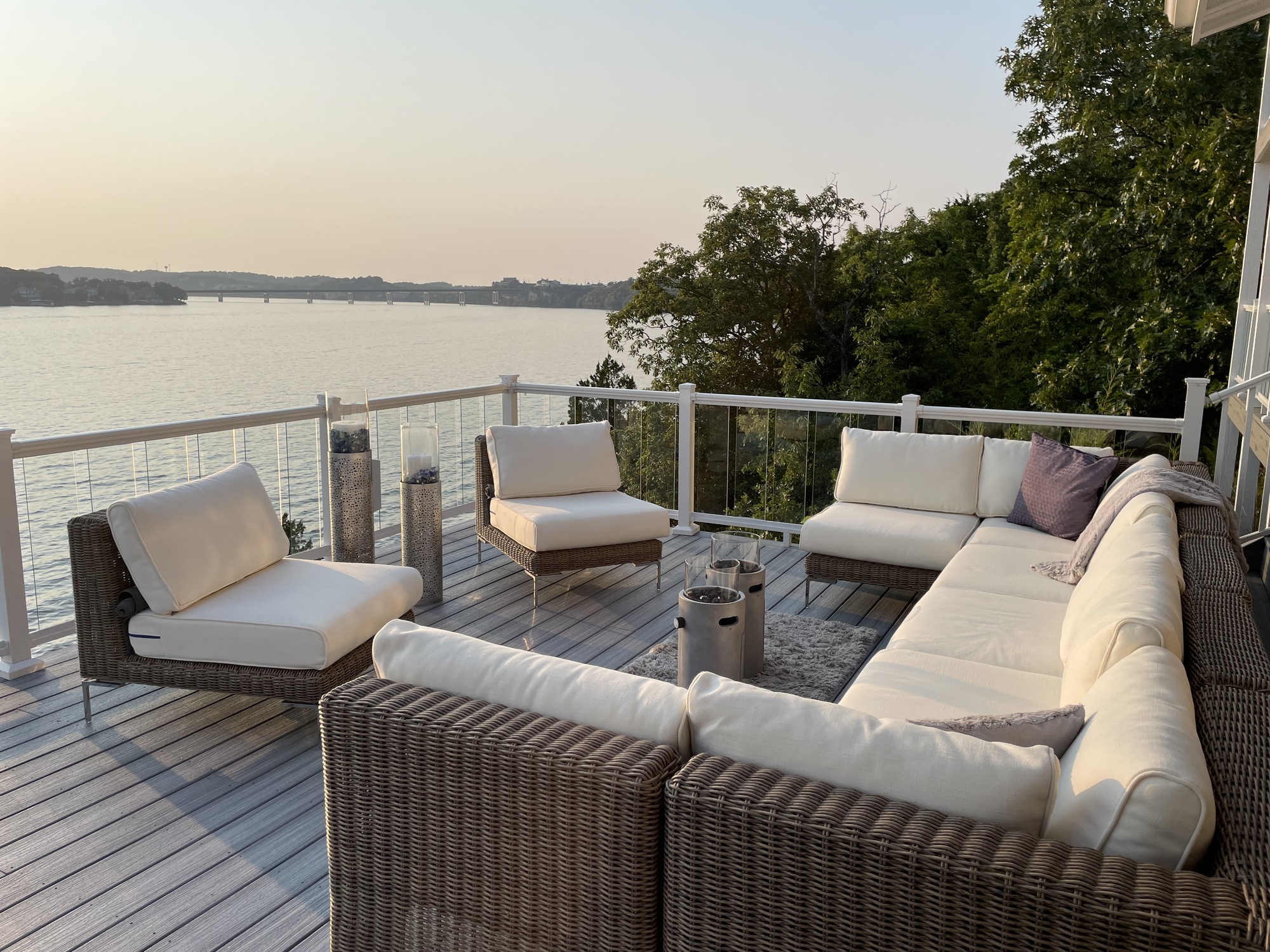 A Cliffside, Lakefront Deck Overlooking the Ozarks - Photo 1