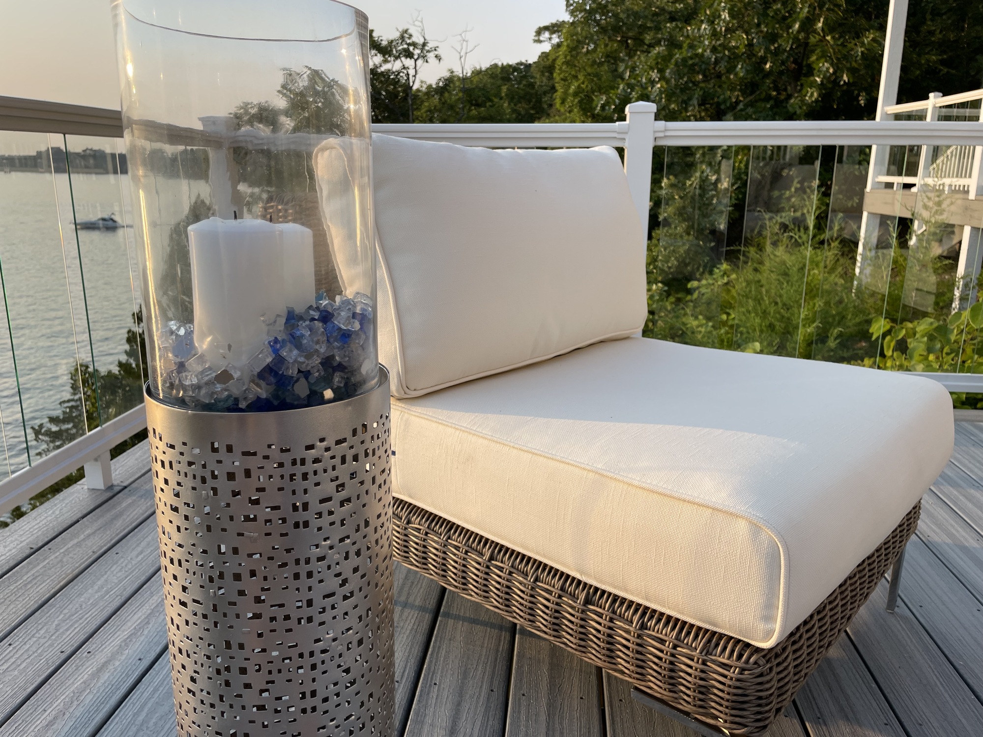 A Cliffside, Lakefront Deck Overlooking the Ozarks - Photo 7