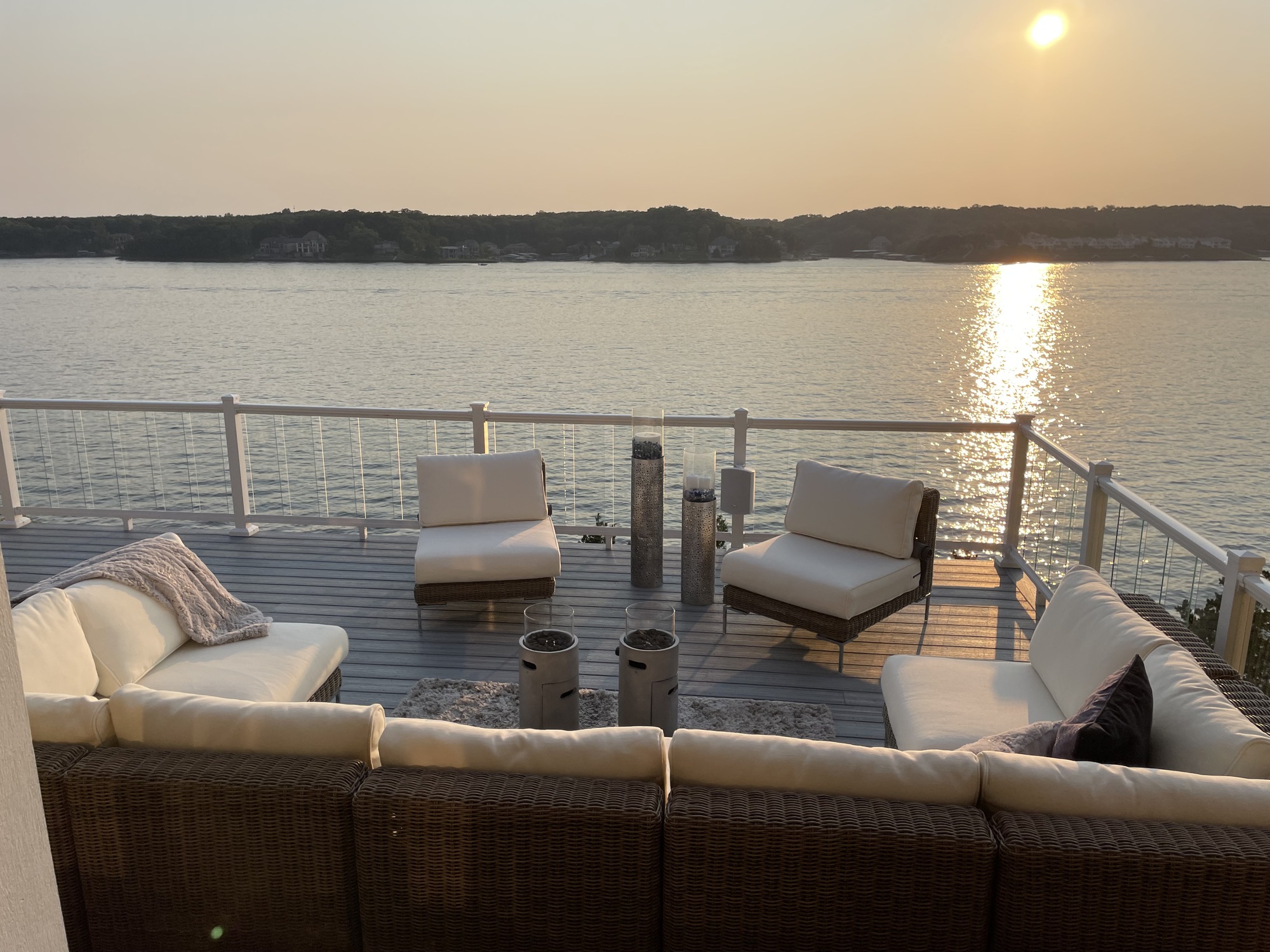 A Cliffside, Lakefront Deck Overlooking the Ozarks - Photo 8