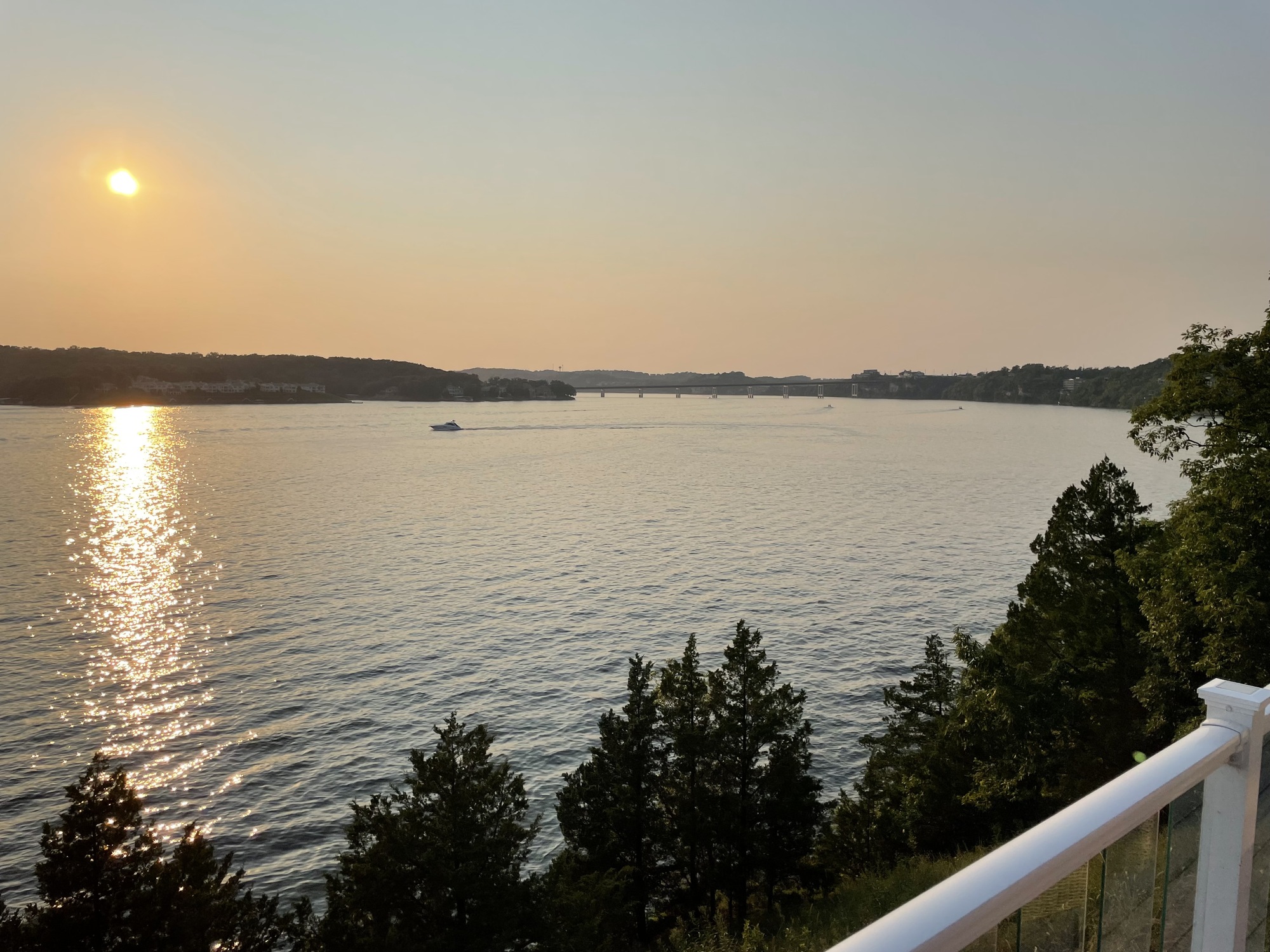 A Cliffside, Lakefront Deck Overlooking the Ozarks - Photo 10