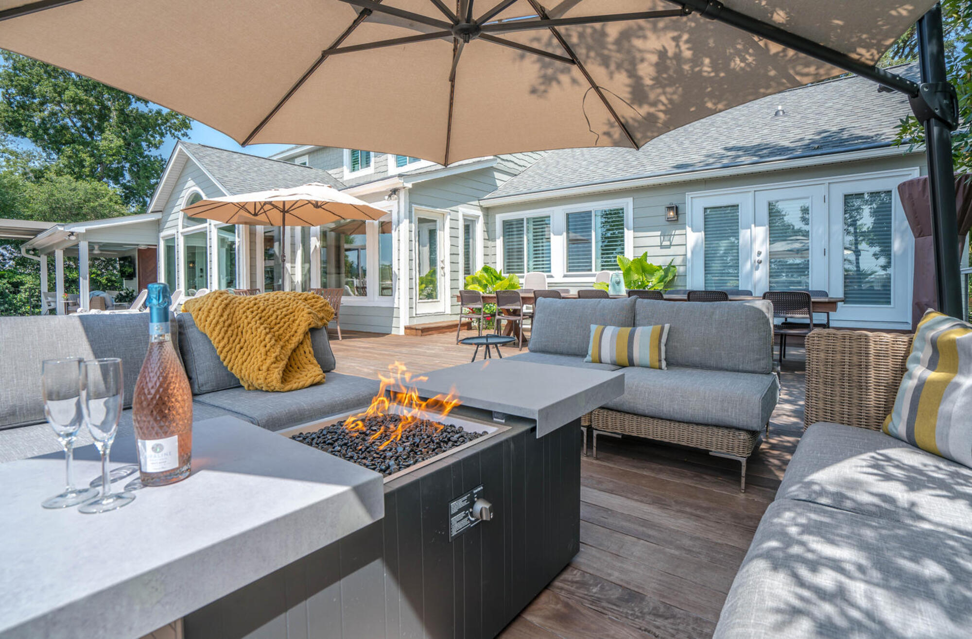 A Deck Designed for Gathering in North Carolina - Photo 6