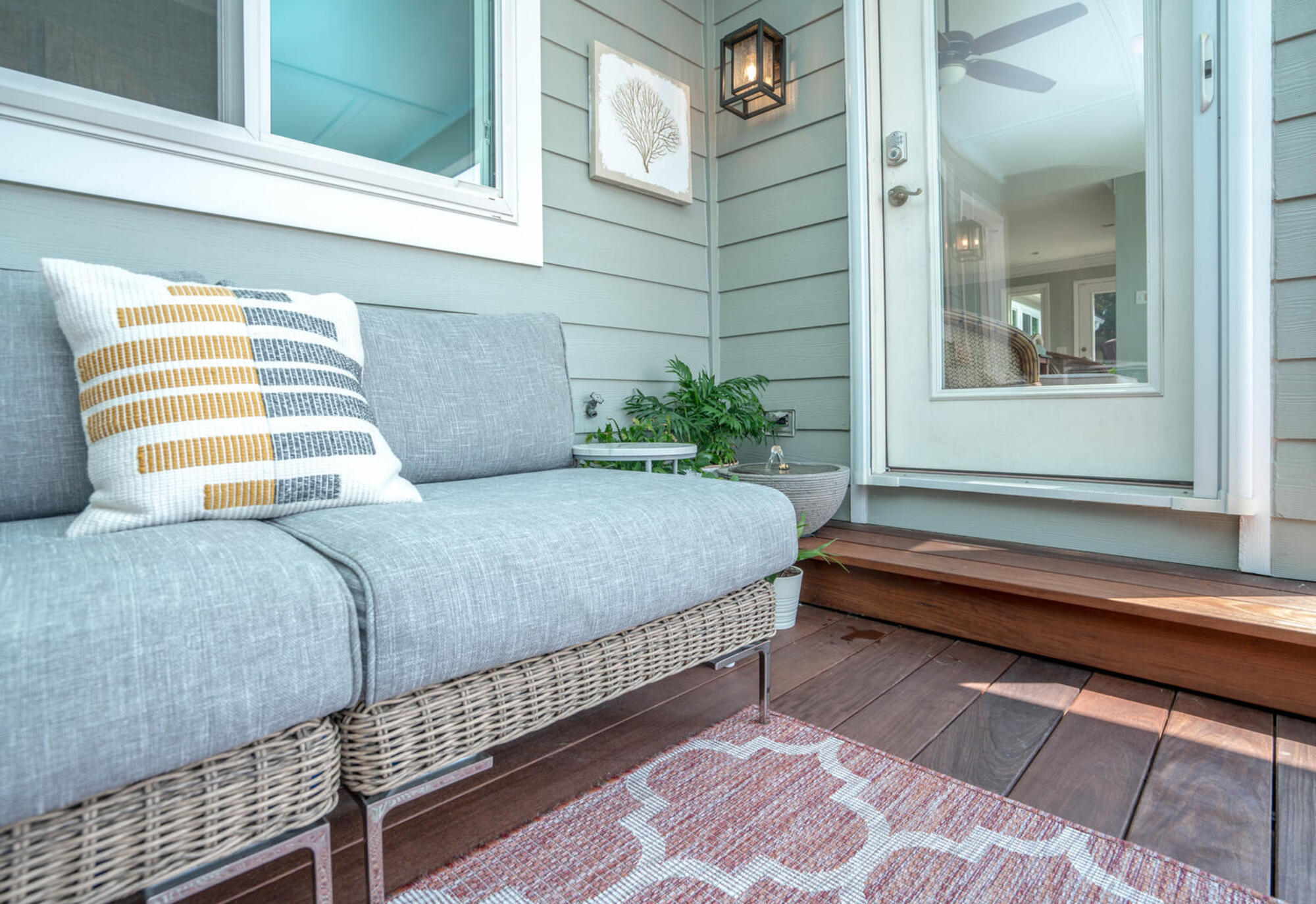 A Deck Designed for Gathering in North Carolina - Photo 14