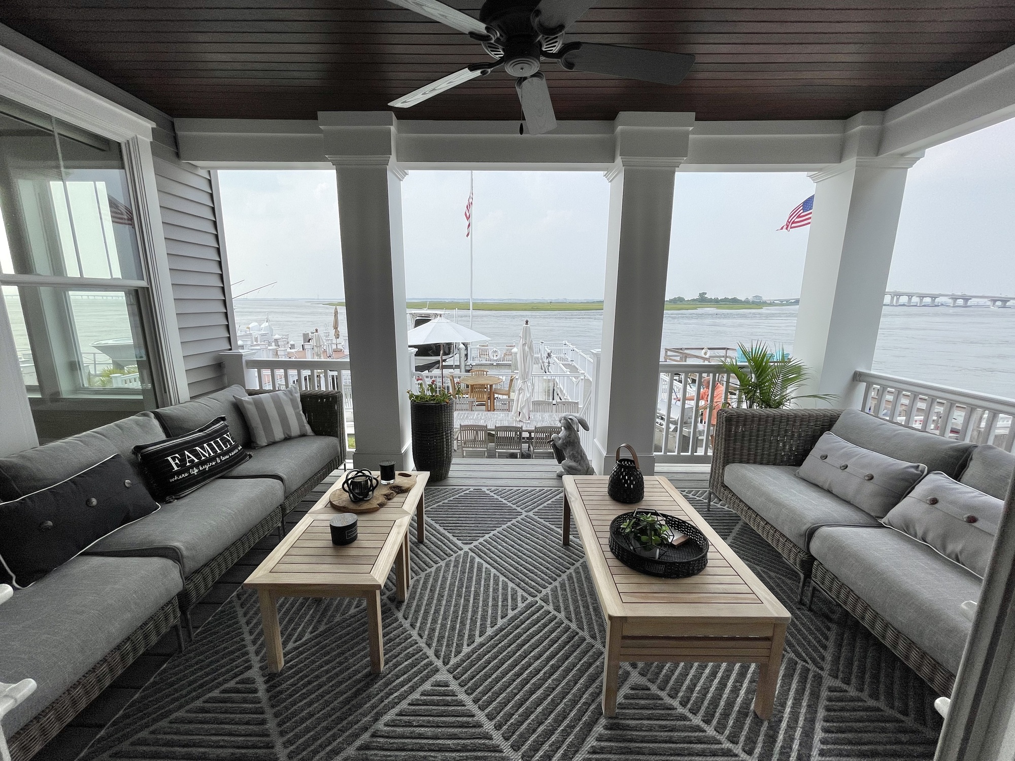 Pier on the Bay in Ocean City, NJ - Photo 2