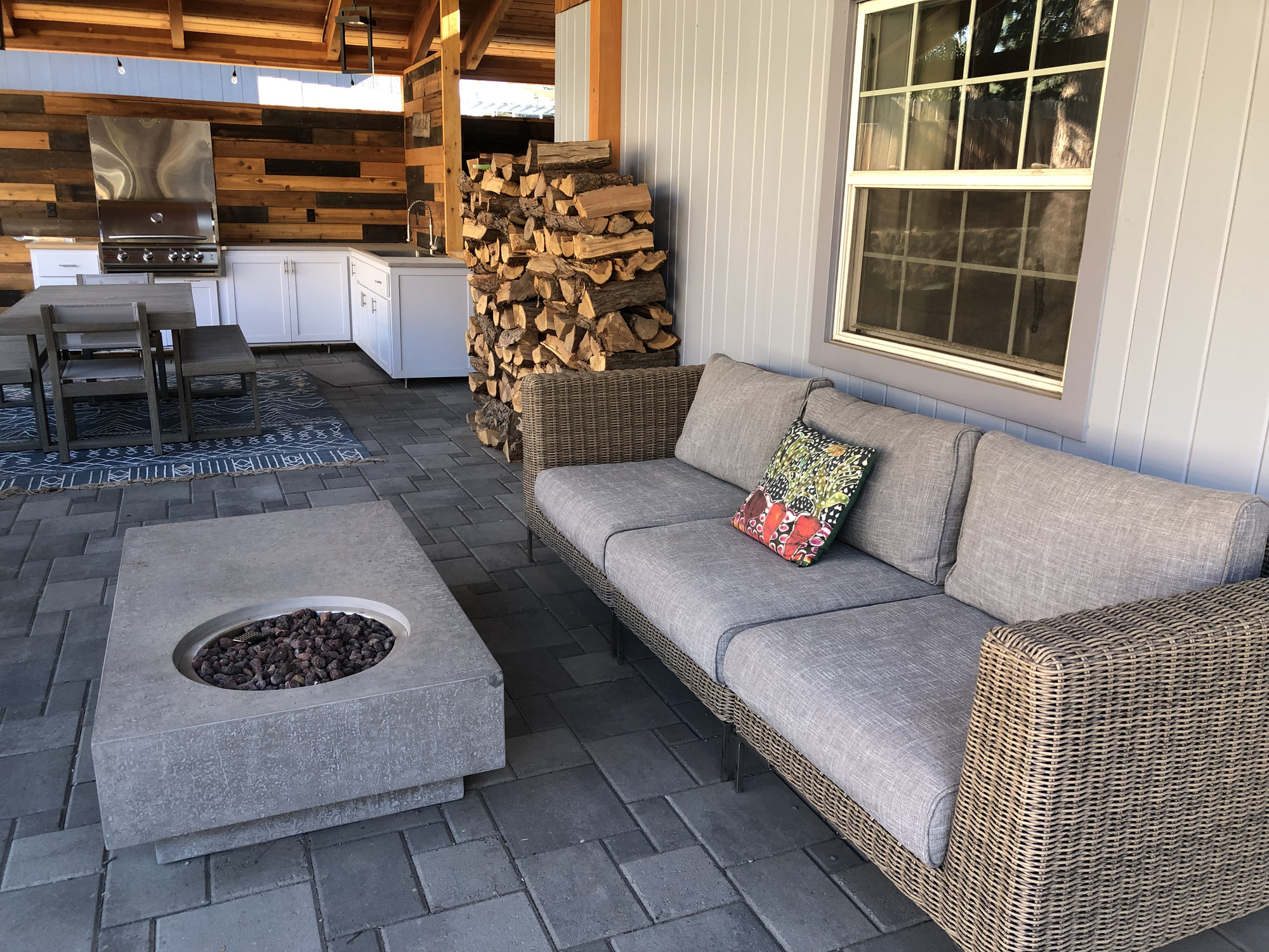 A Rustic Sanctuary, Garden, and Greenhouse in Bend, OR - Photo 2