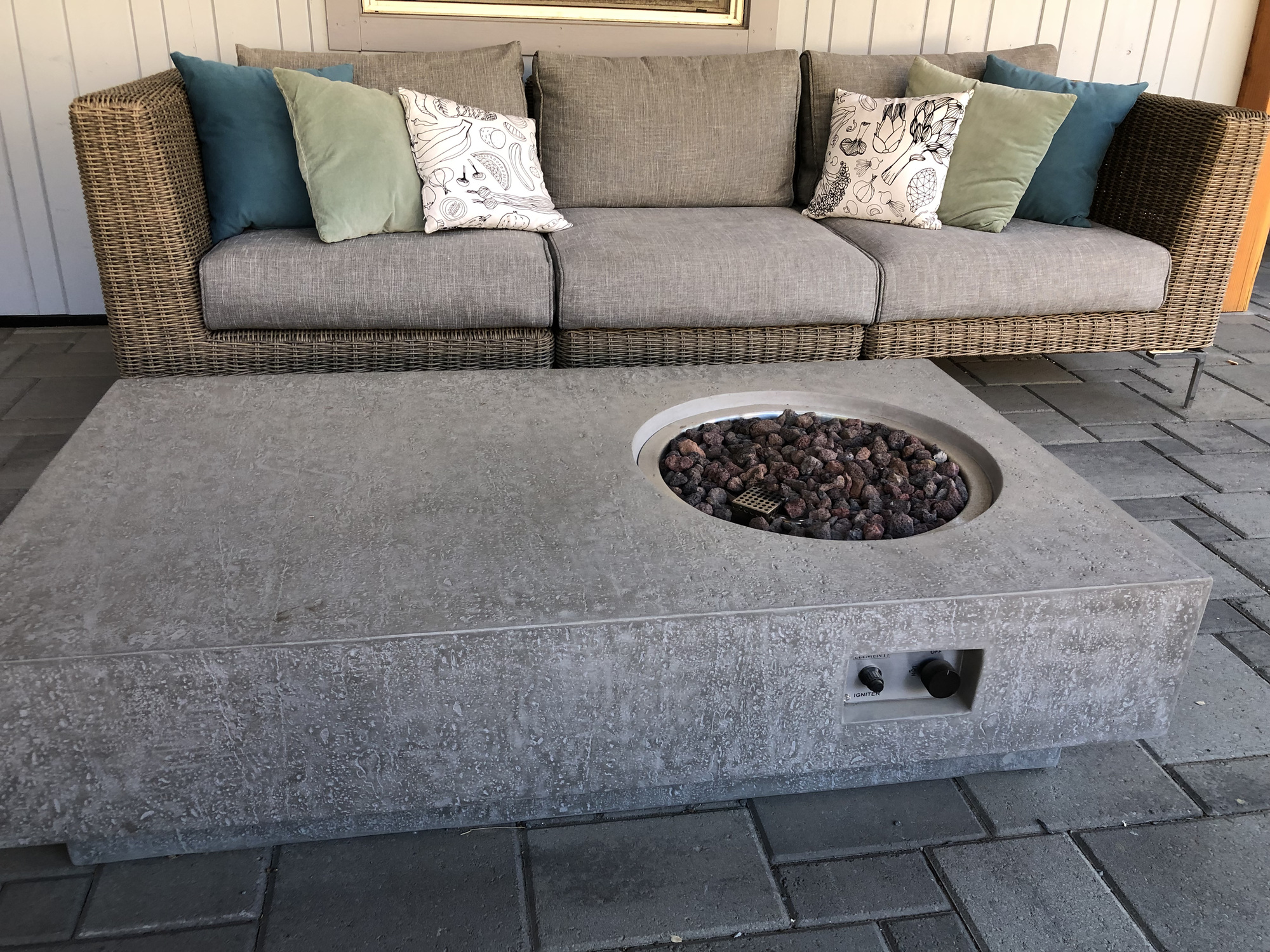 A Rustic Sanctuary, Garden, and Greenhouse in Bend, OR - Photo 7