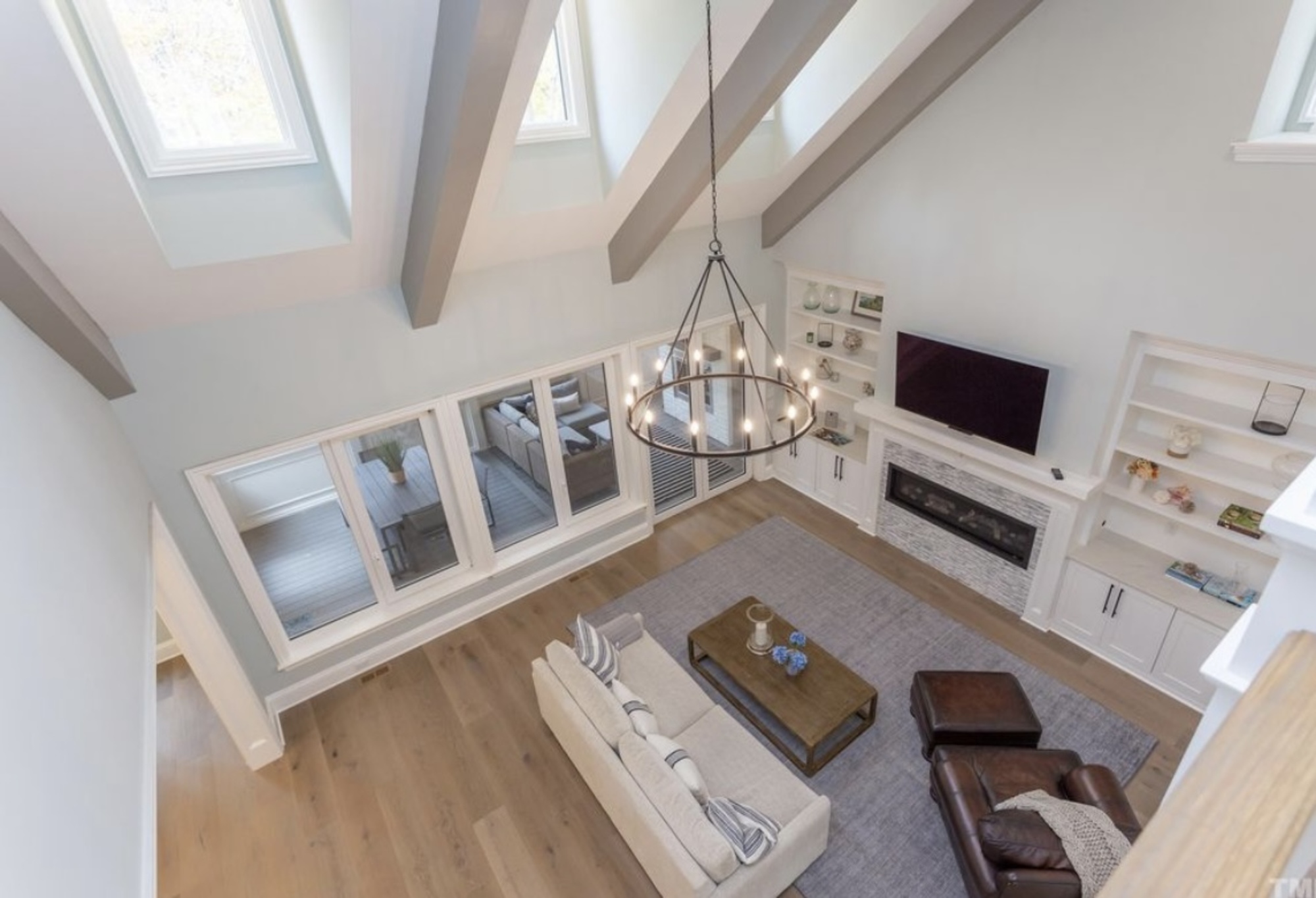 A Cozy Screened-In Porch in Raleigh, NC - Photo 4