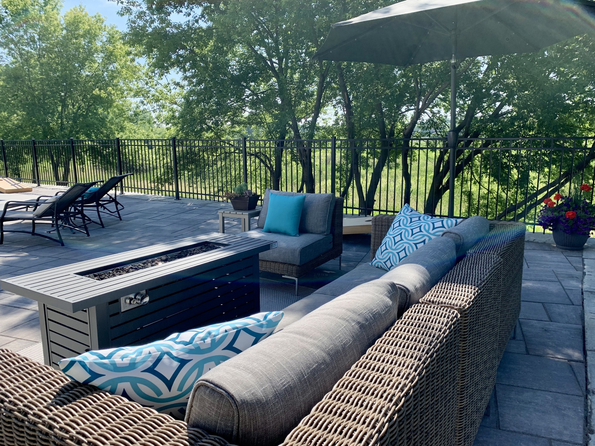 Versatile Backyard Patio in Minnesota - Photo 6