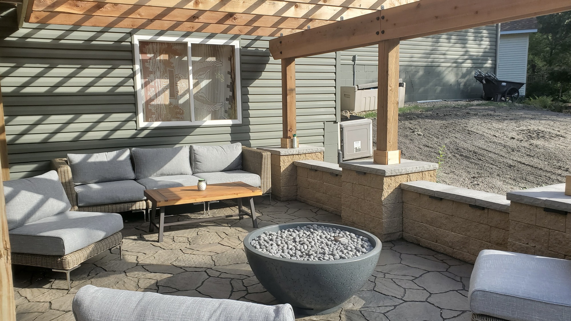 A Peaceful Wooded Backyard in St. Paul - Photo 3