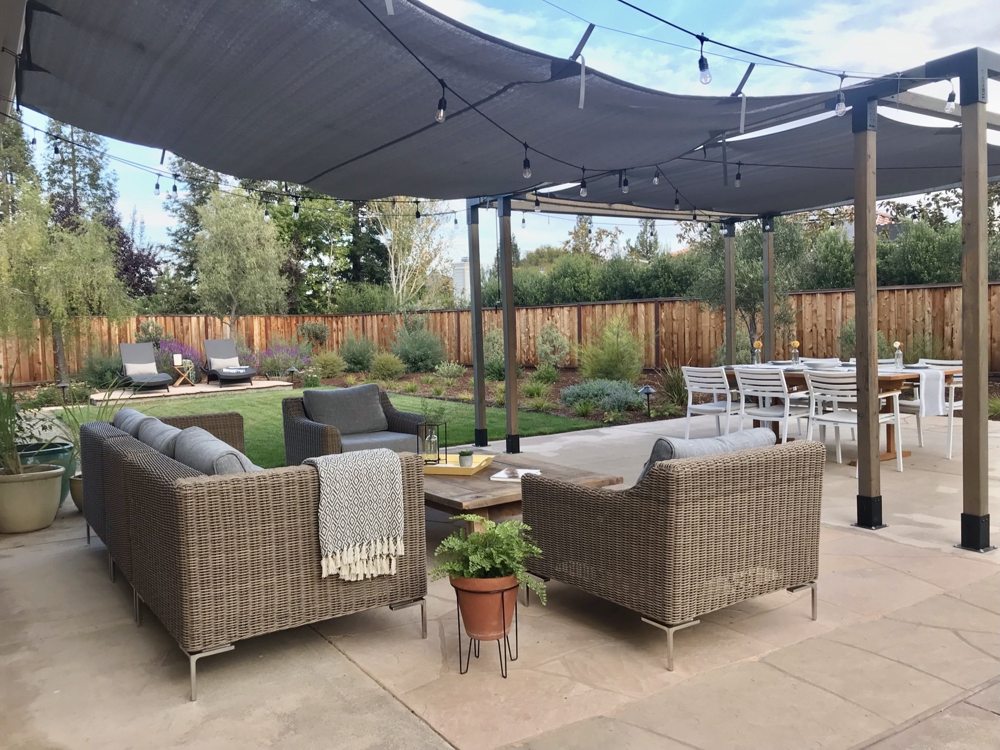 A Pleasanton Paradise - Photo 2