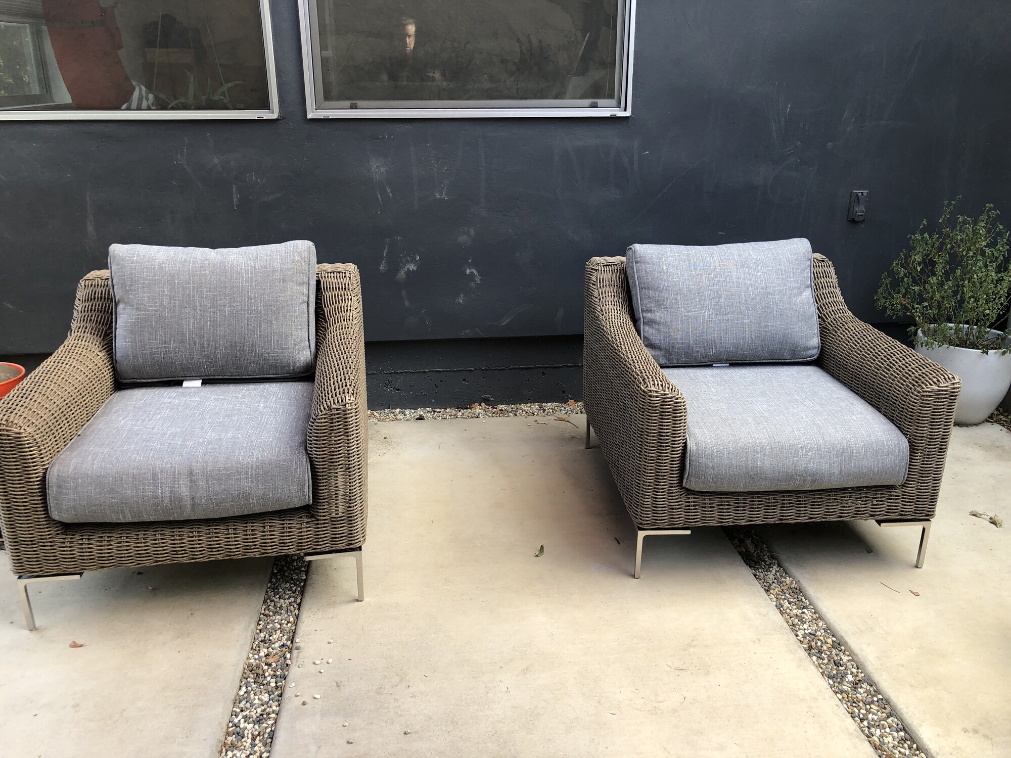 Cozy Modern Patio in Sacramento - Photo 3