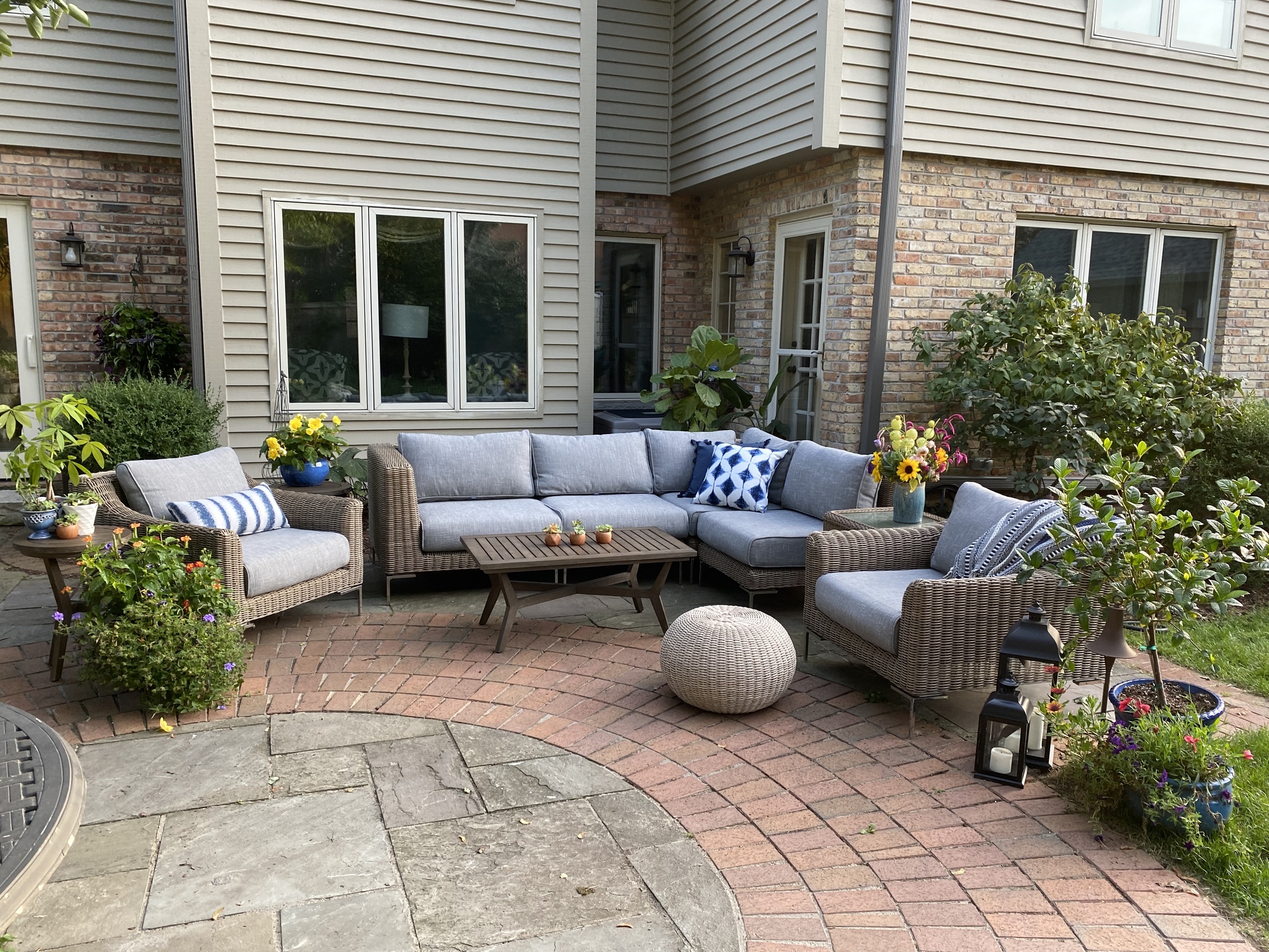 Florals, Lights, and a Garden Meant for Entertaining - Photo 2