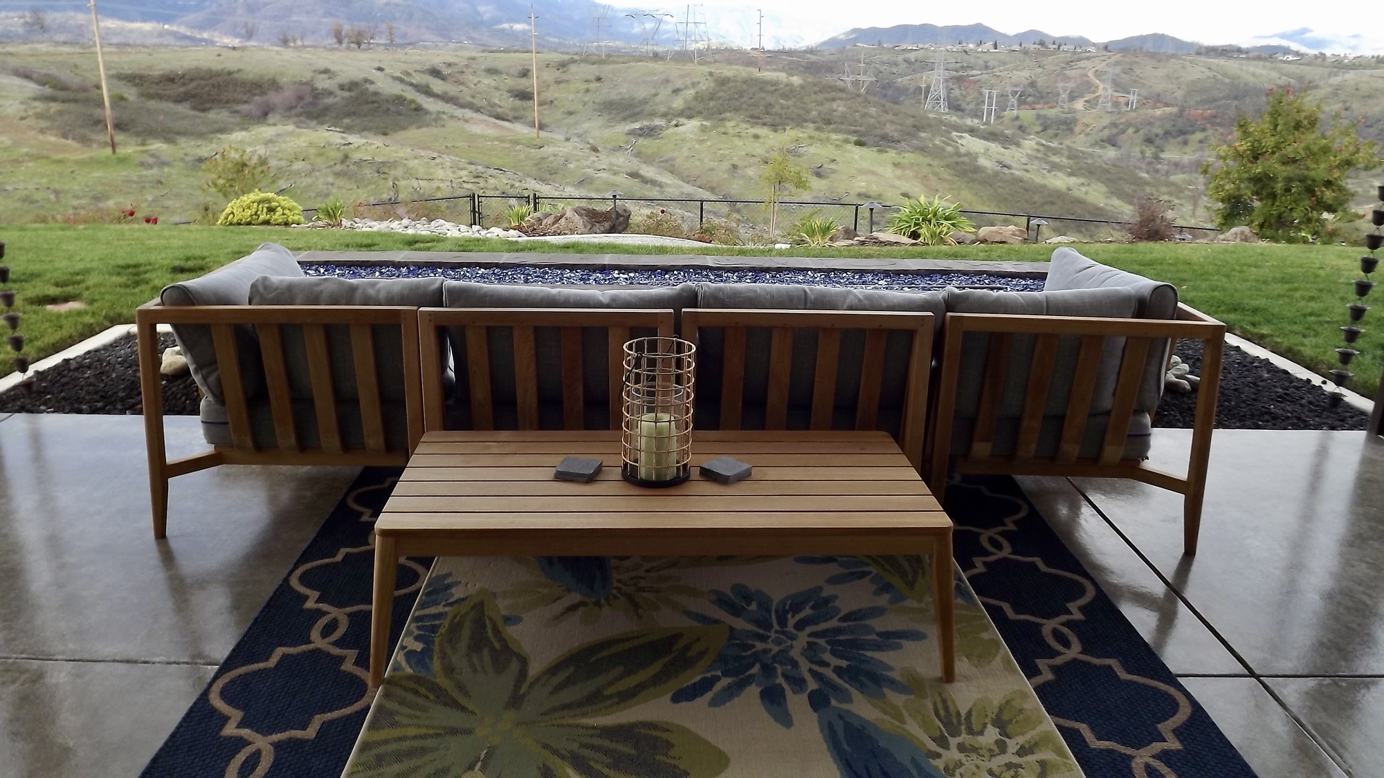 A Covered Patio with Views of Mt. Shasta - Photo 1