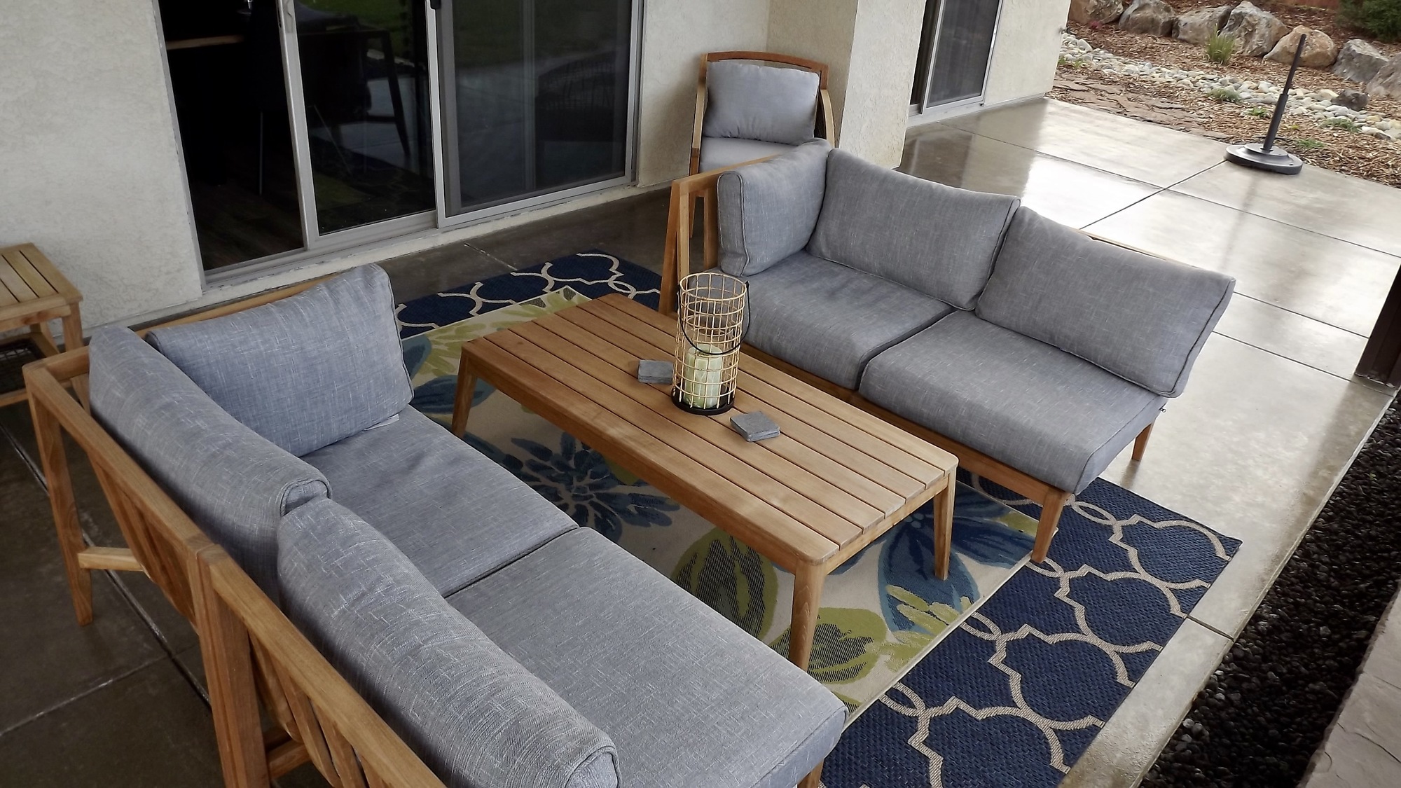 A Covered Patio with Views of Mt. Shasta - Photo 3