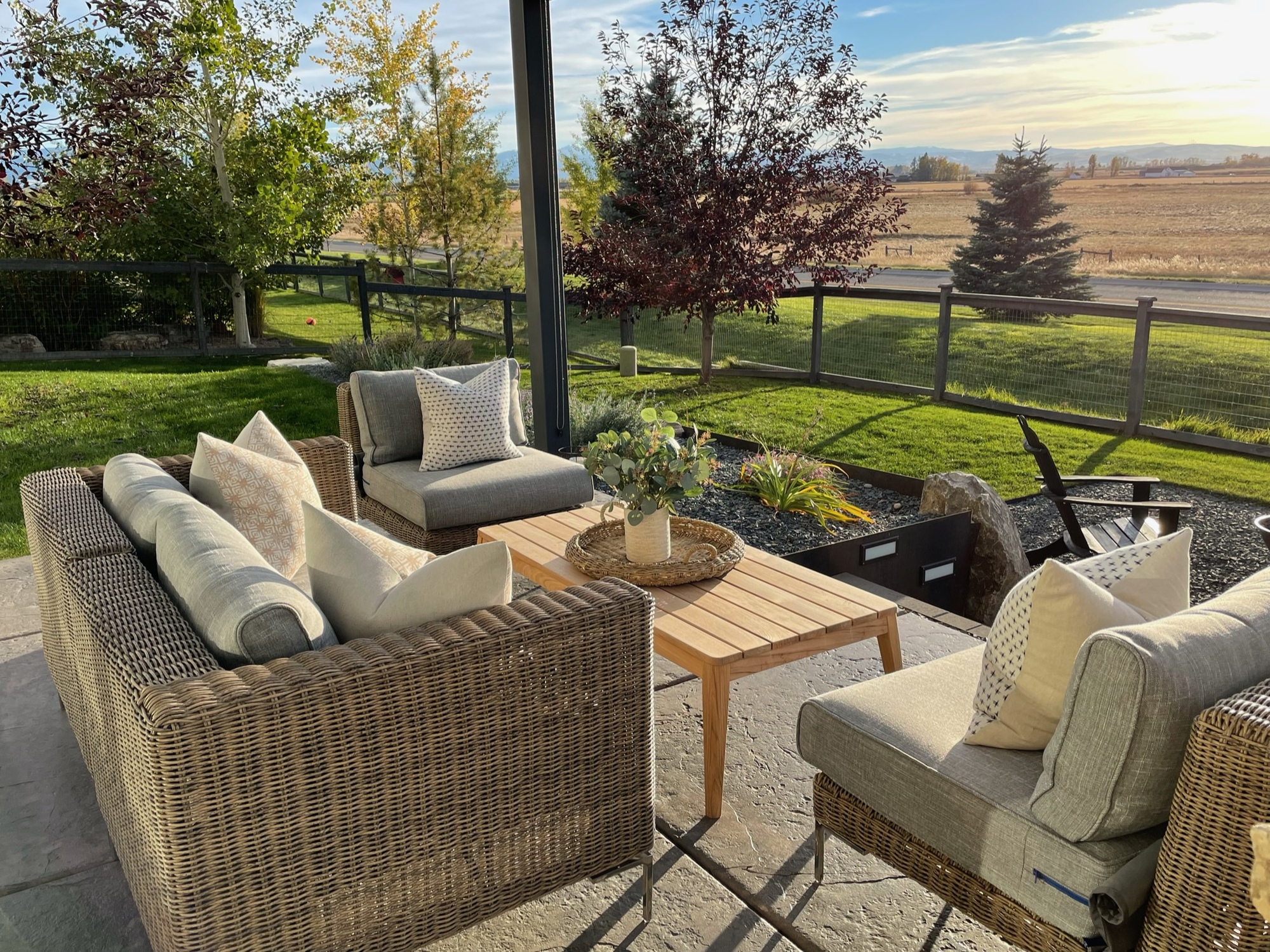 Taking in the Scenery in Big Sky Country - Photo 2