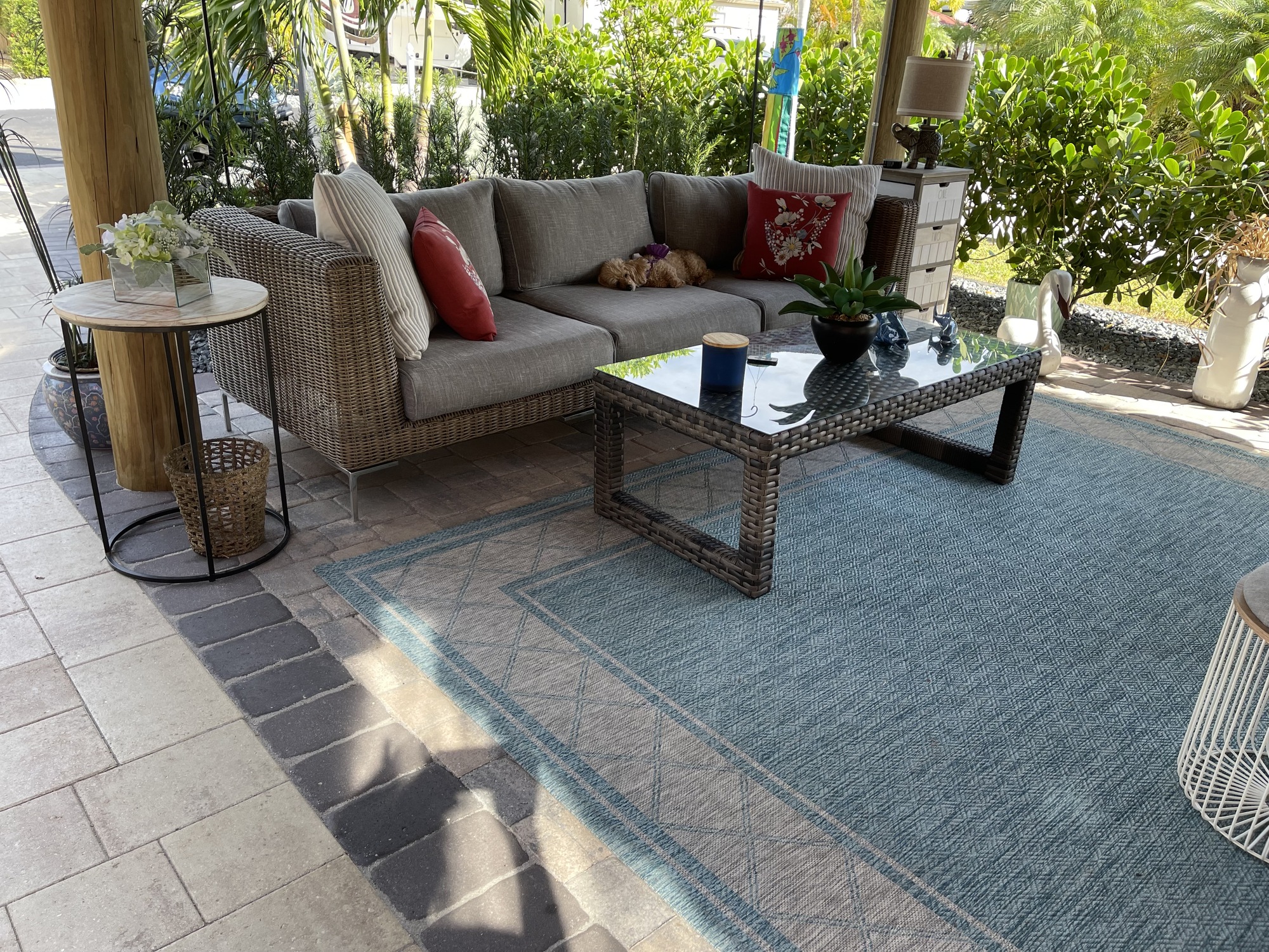 Life’s a Vacation in This Florida Tiki Hut - Photo 3