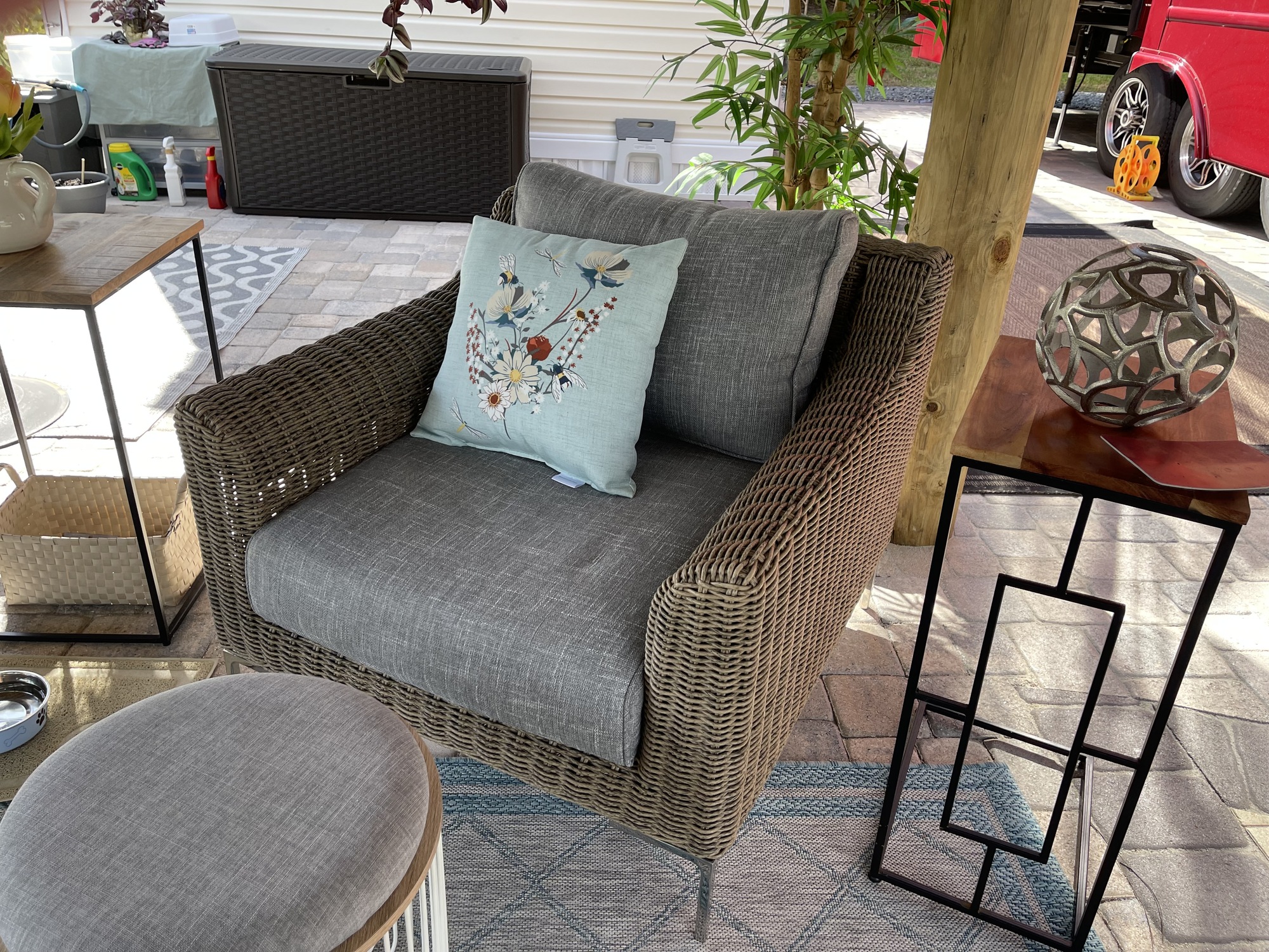 Life’s a Vacation in This Florida Tiki Hut - Photo 5