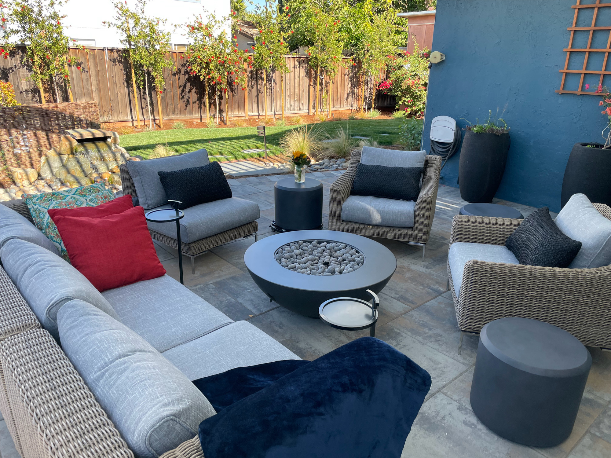 A Cozy, Welcoming Extension of the Indoors in San Jose, CA - Photo 3