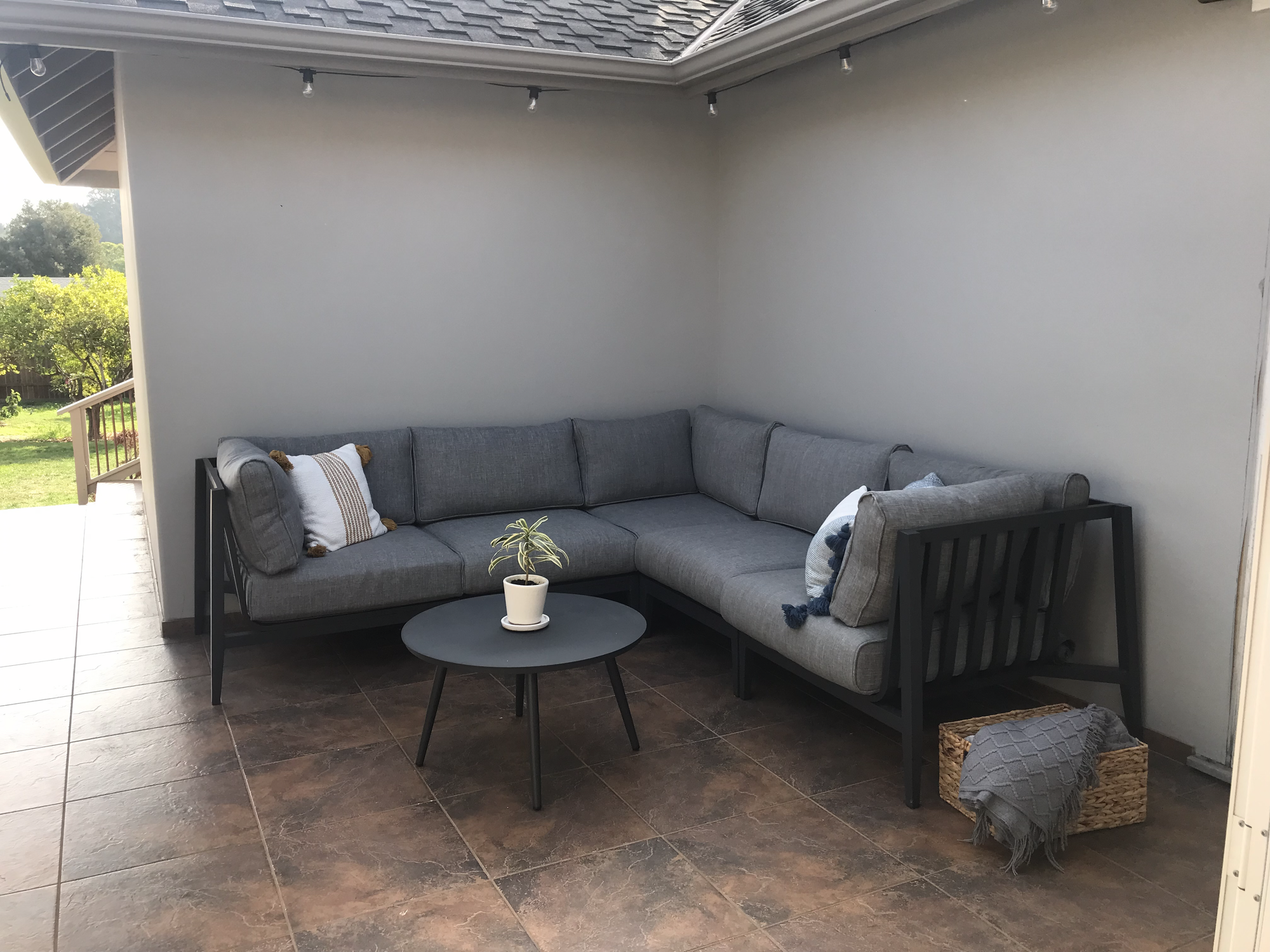 A Spacious Santa Barbara Patio - Photo 1