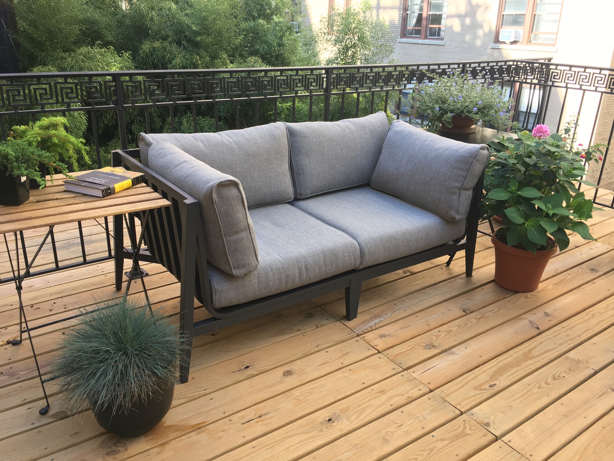 An Anthropologist’s Oversized Terrace in Manhattan - Photo 1