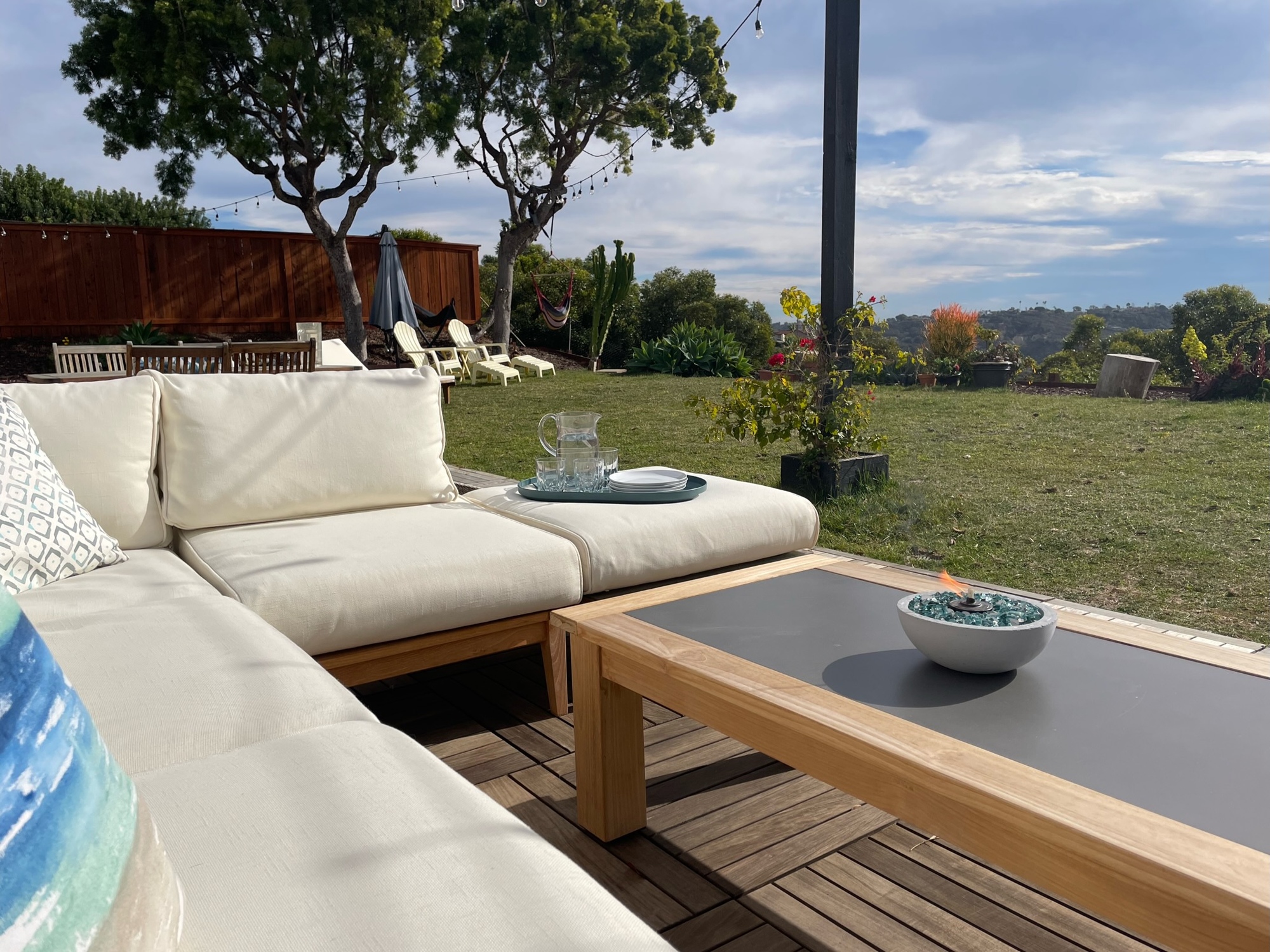 Backyard with Lagoon and Ocean Views - Photo 2