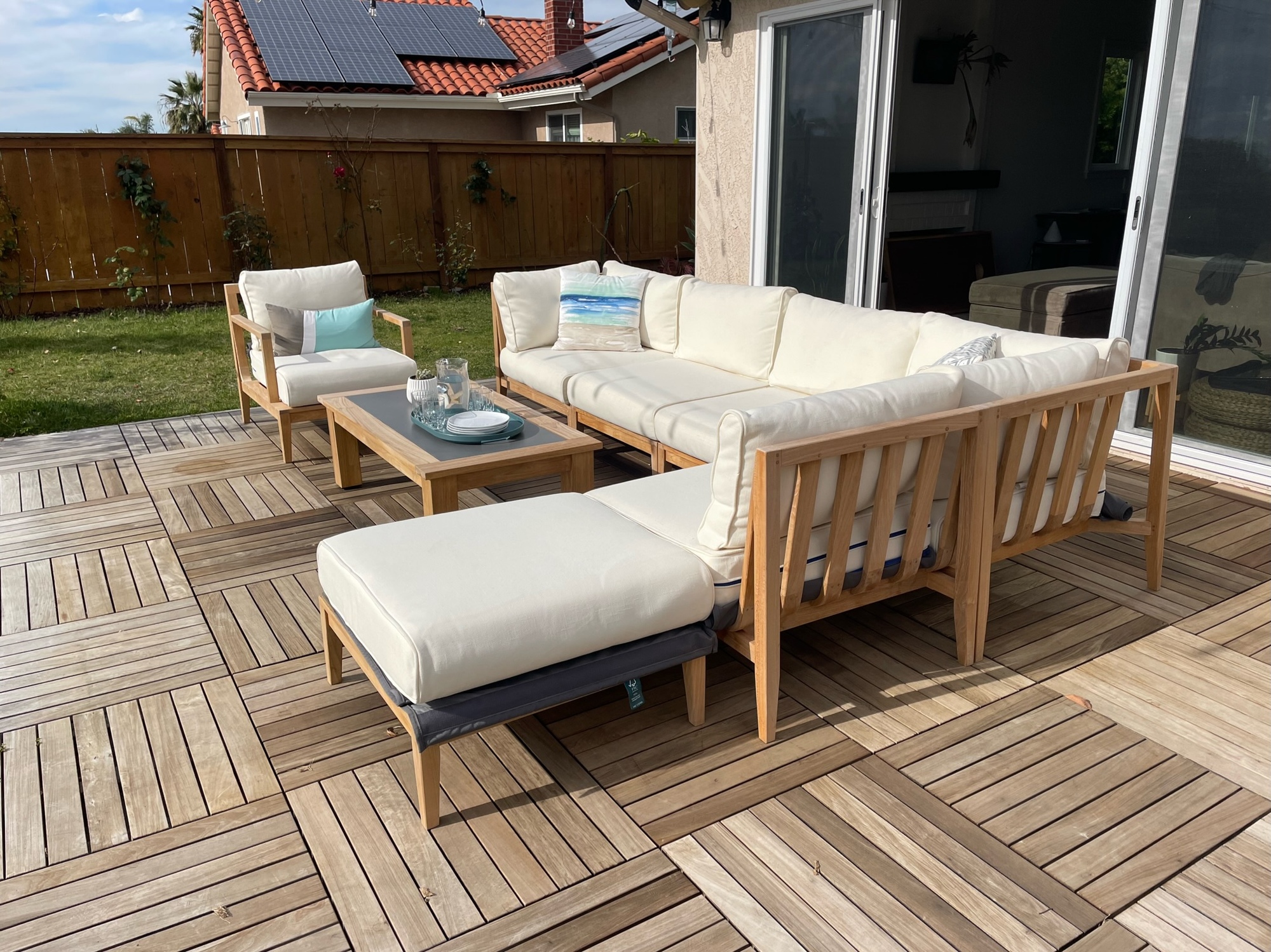 Backyard with Lagoon and Ocean Views - Photo 3