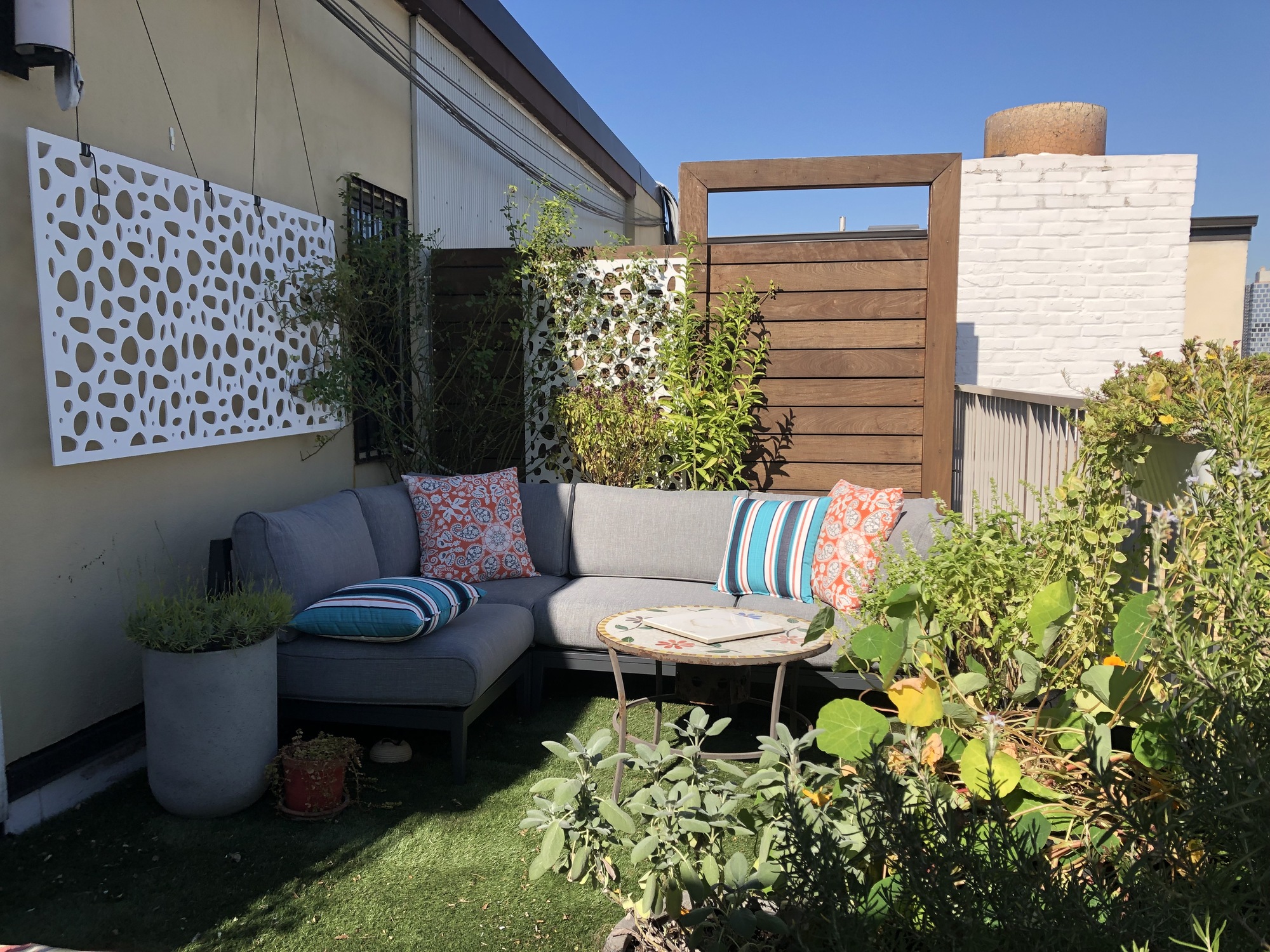 A Brooklyn Rooftop With Expansive Views - Photo 1