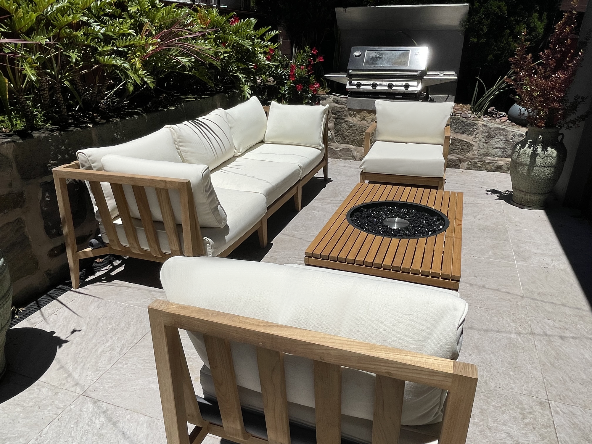 An Outdoor Tech-Free Family Space in Sydney - Photo 2