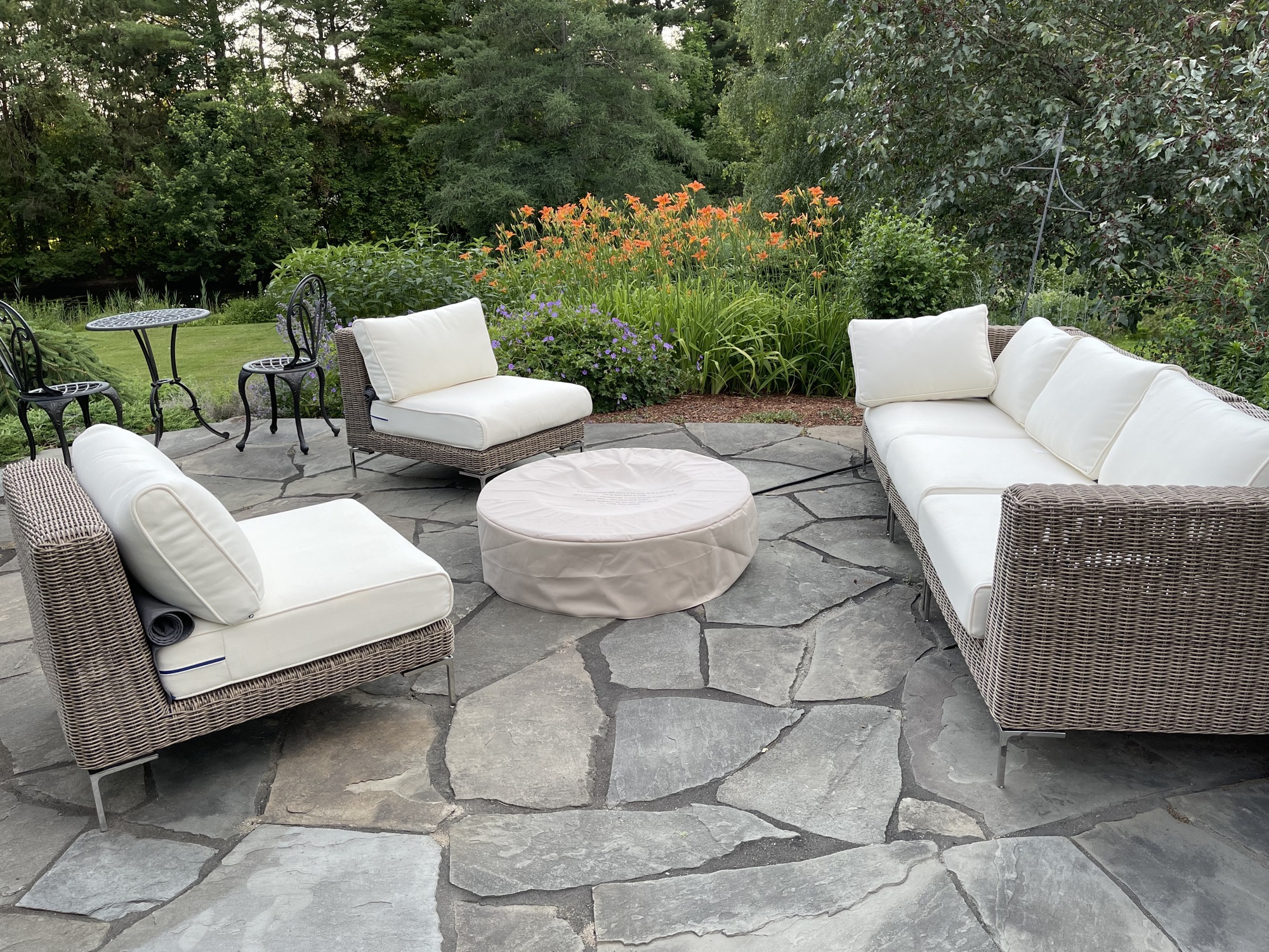 Blue Stone Patio At An 1800s Farmhouse - Photo 1