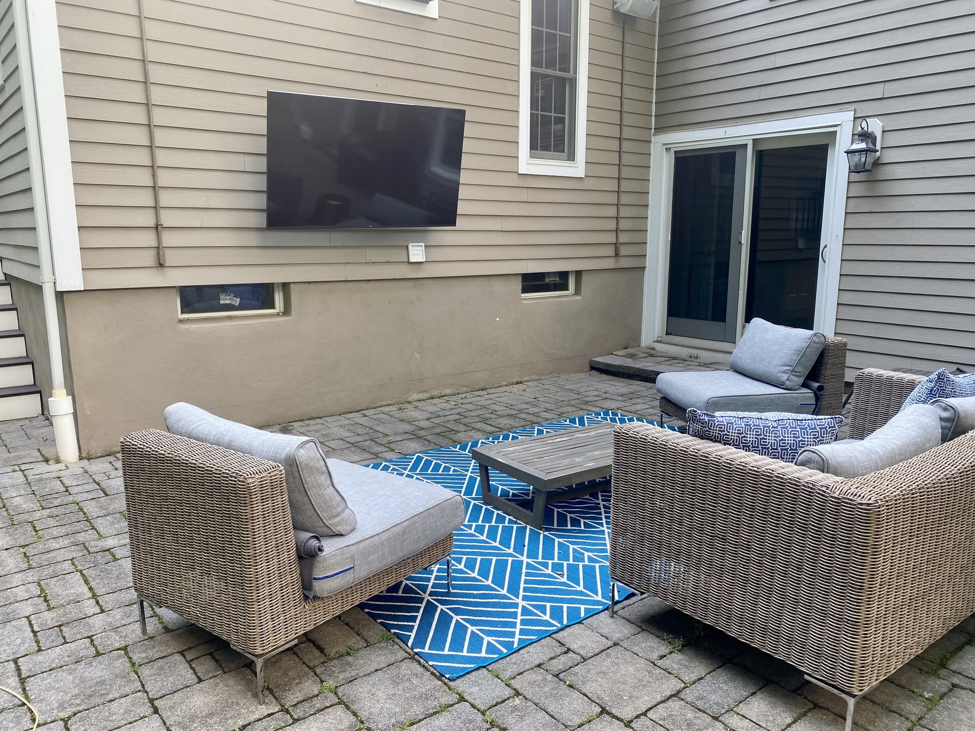 Relaxing Patio in New Jersey - Photo 3