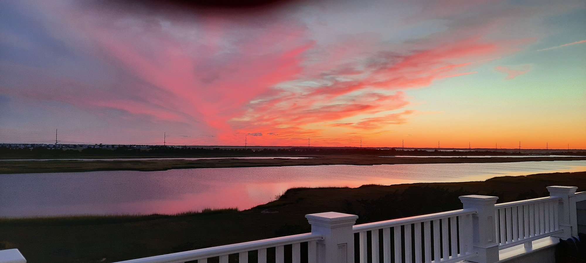 Spacious Waterfront Deck in Avalon, NJ - Photo 5