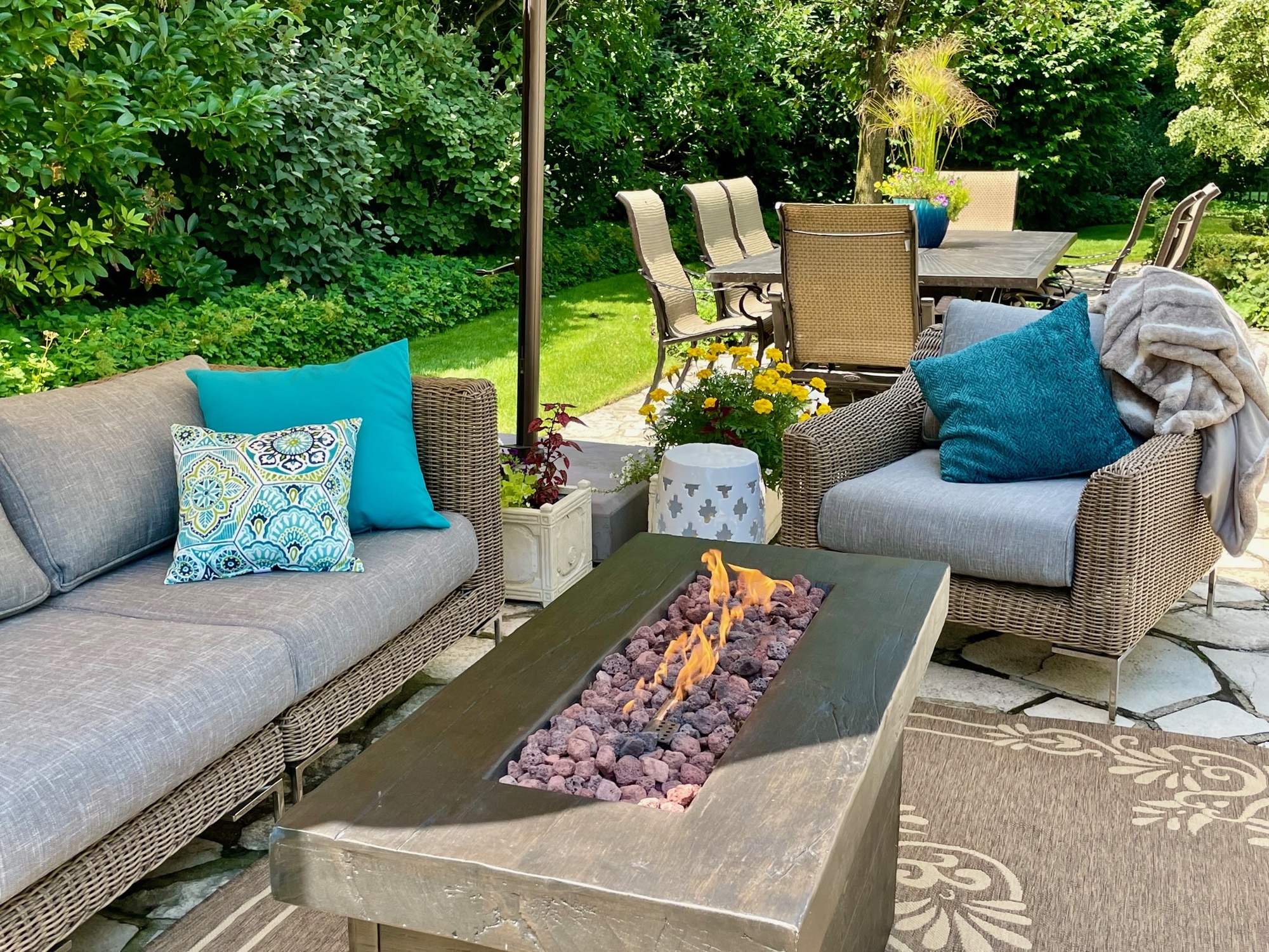 Room to Relax in Grosse Pointe Farms - Photo 2