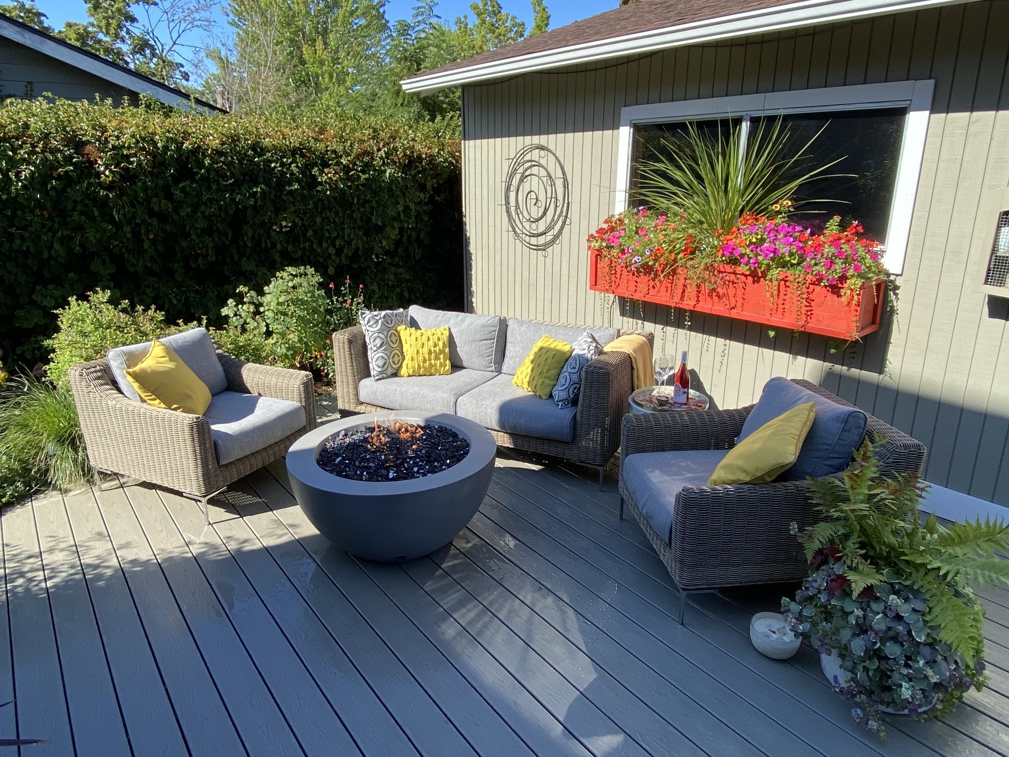 A Backyard Botanical Retreat in Salem, OR - Photo 1