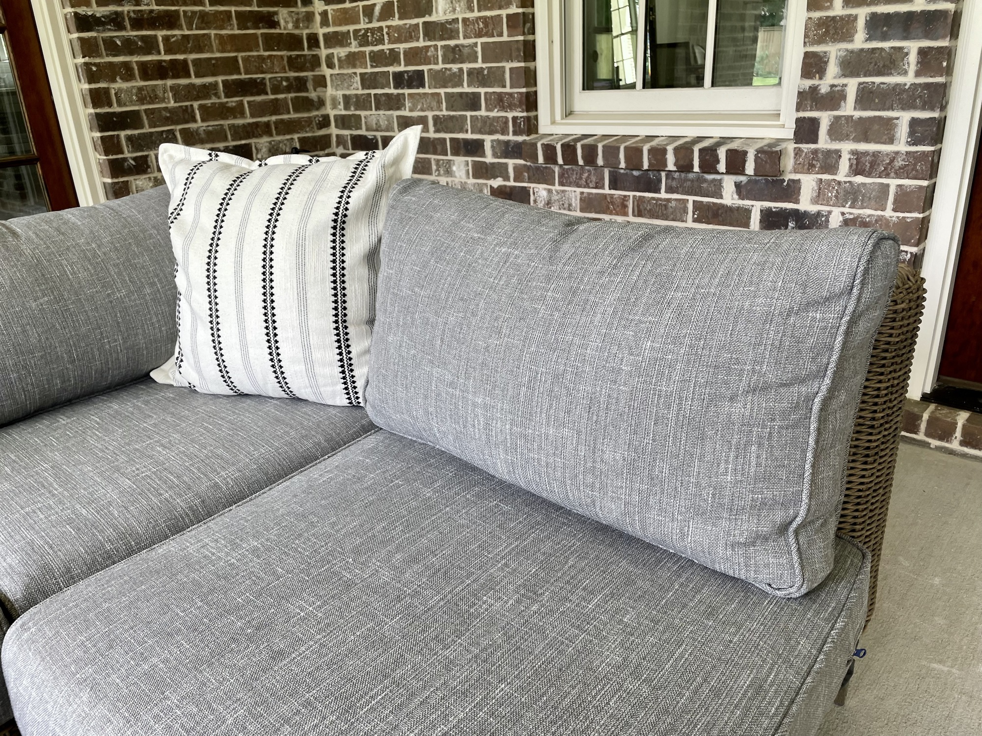 Modern Farmhouse-Style Patio - Photo 3