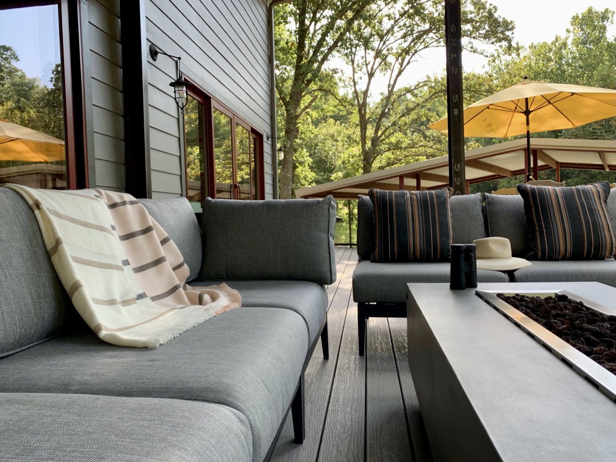 A Dreamy Lakeside Respite in Afton, OK - Photo 6